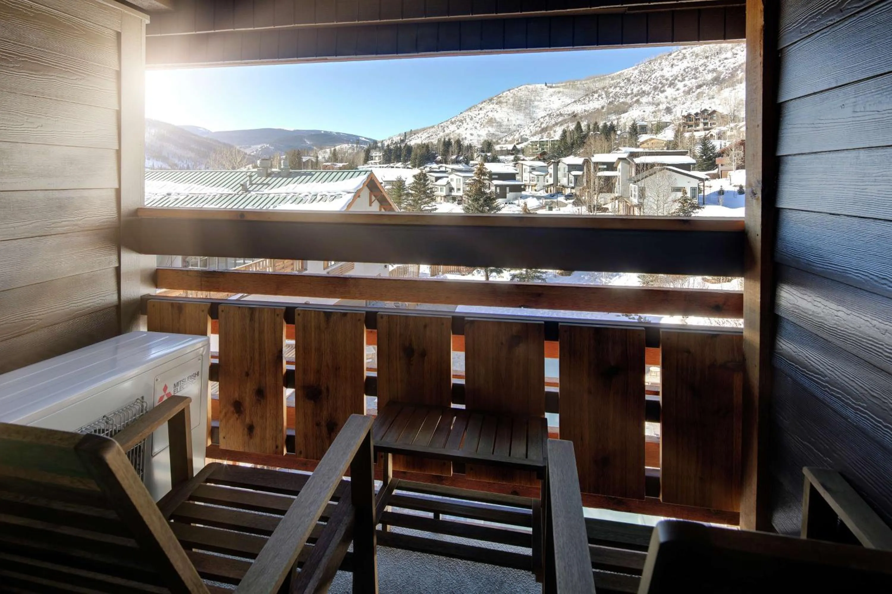 King Room with Balcony in Highline Vail - a DoubleTree by Hilton