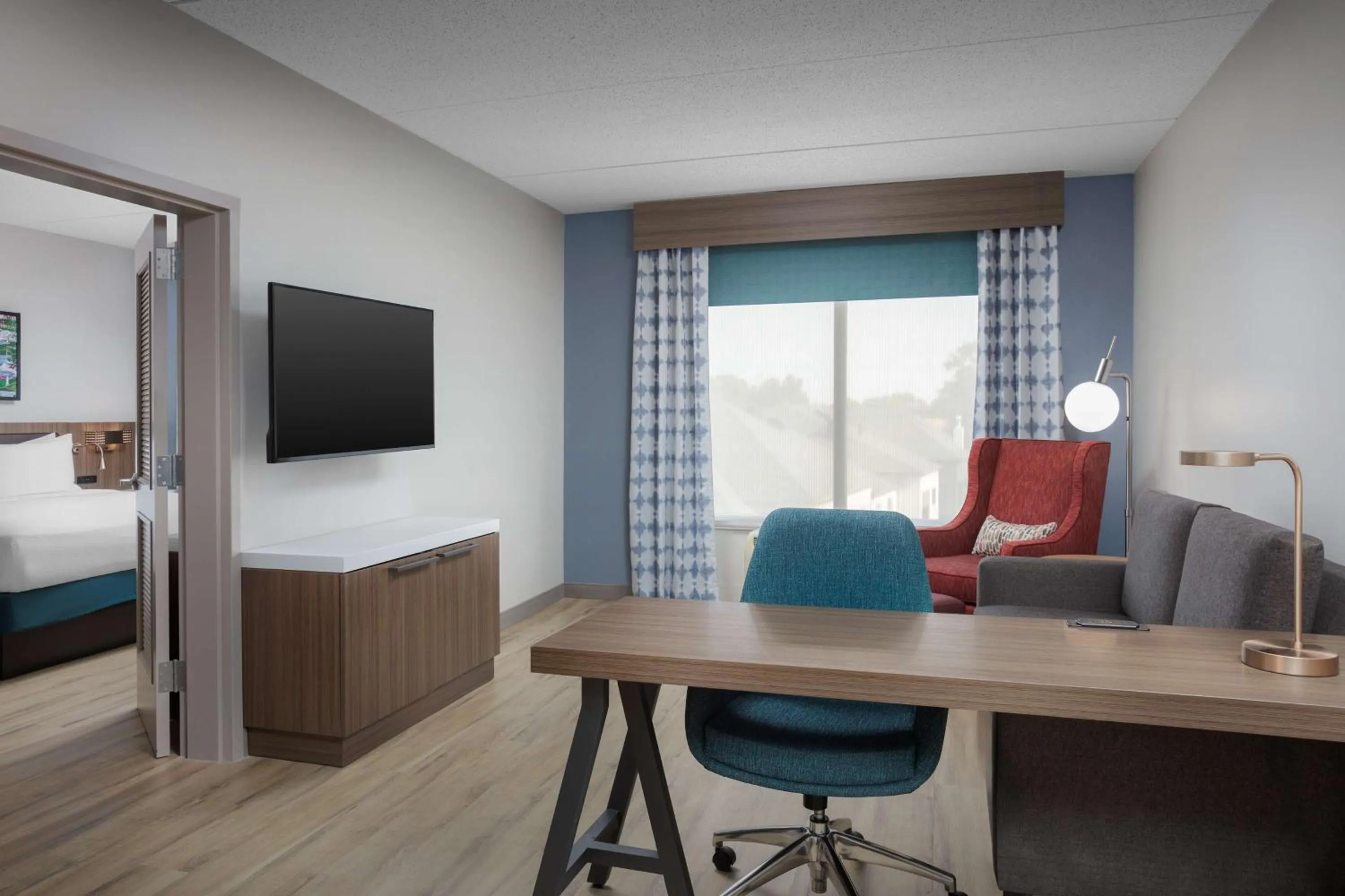 One-Bedroom King Suite - Hearing Access in Hilton Garden Inn Tuscaloosa