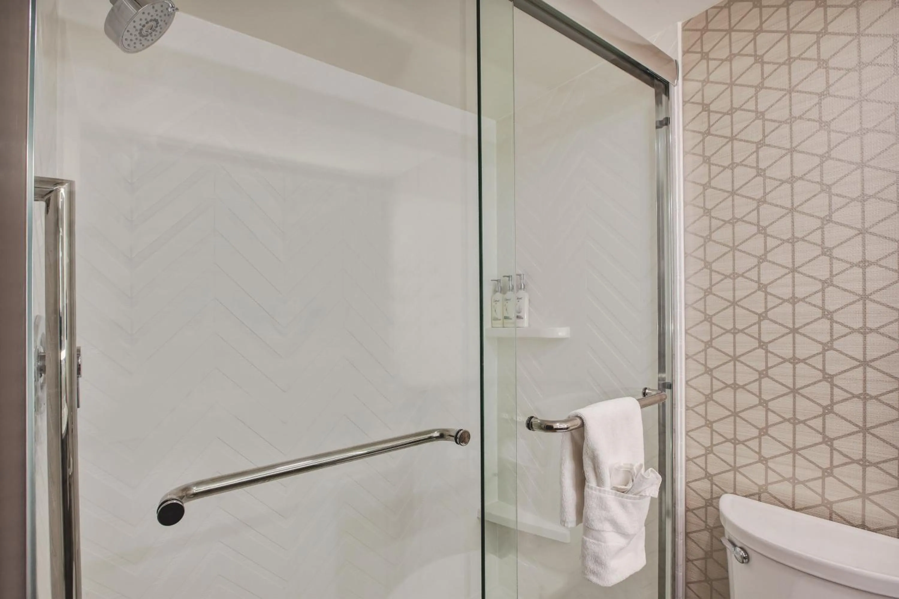 King Suite in Holiday Inn Va Beach-Oceanside 21st St by IHG