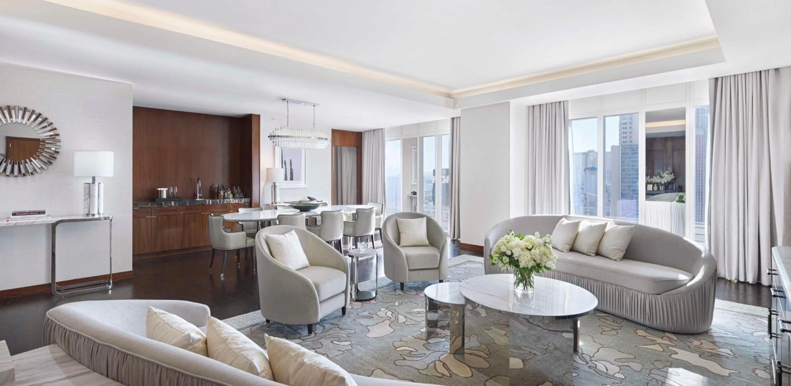 Penthouse King Suite with Panoramic View in Waldorf Astoria Las Vegas