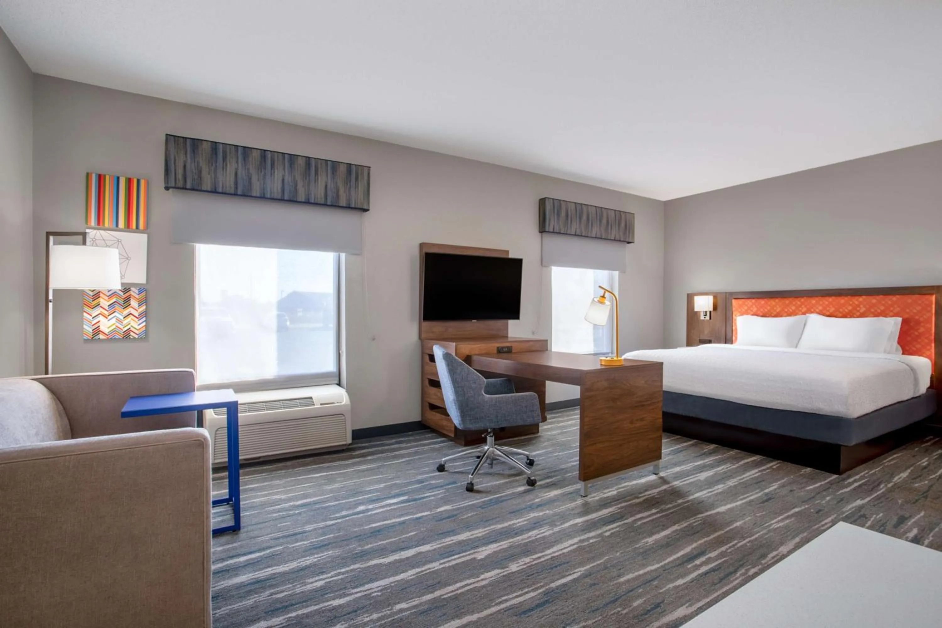 King Studio with Sofa Bed - Non-Smoking in Hampton Inn & Suites Muncie