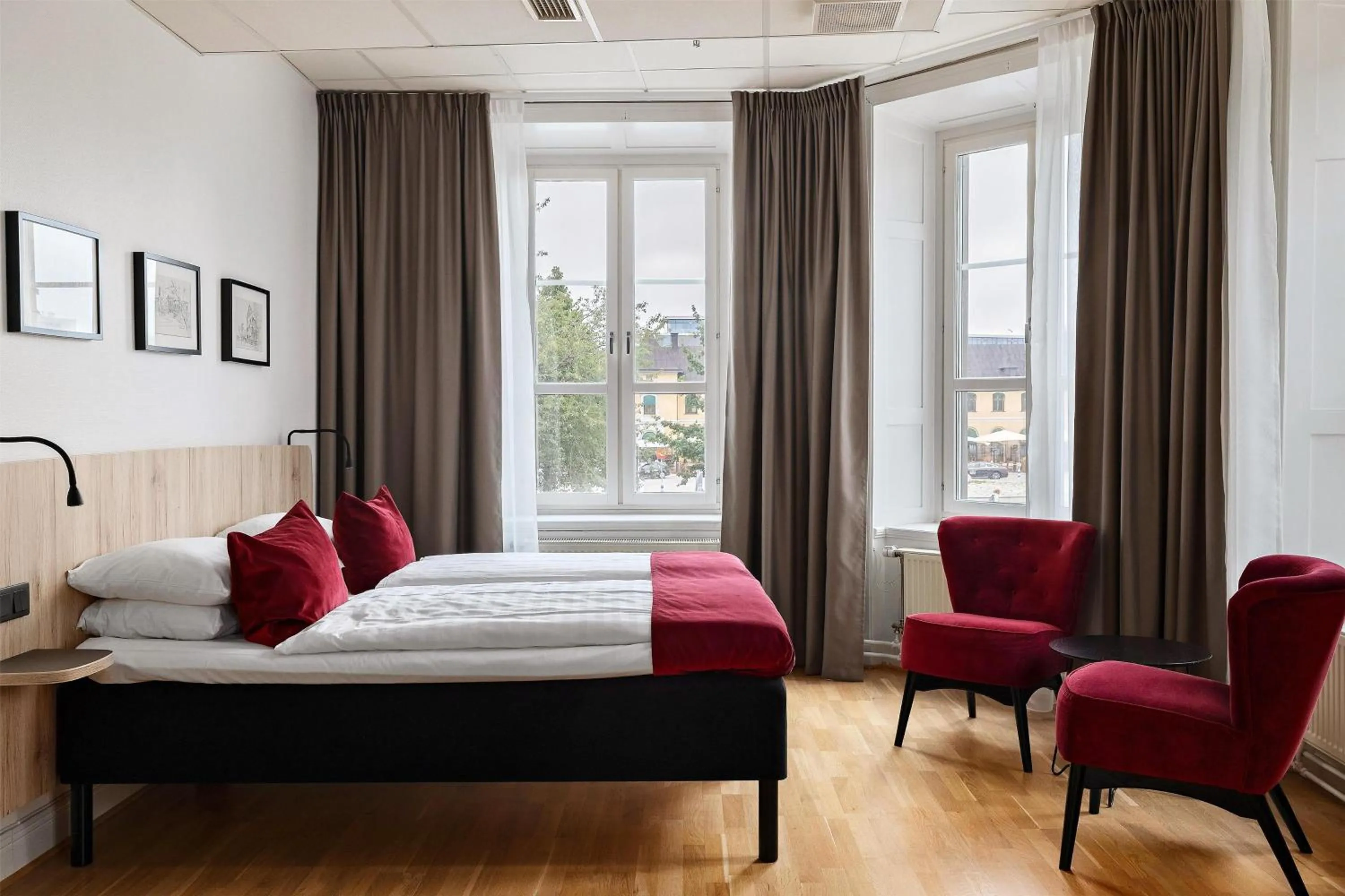 Large Family Room in Best Western Hotel Svava