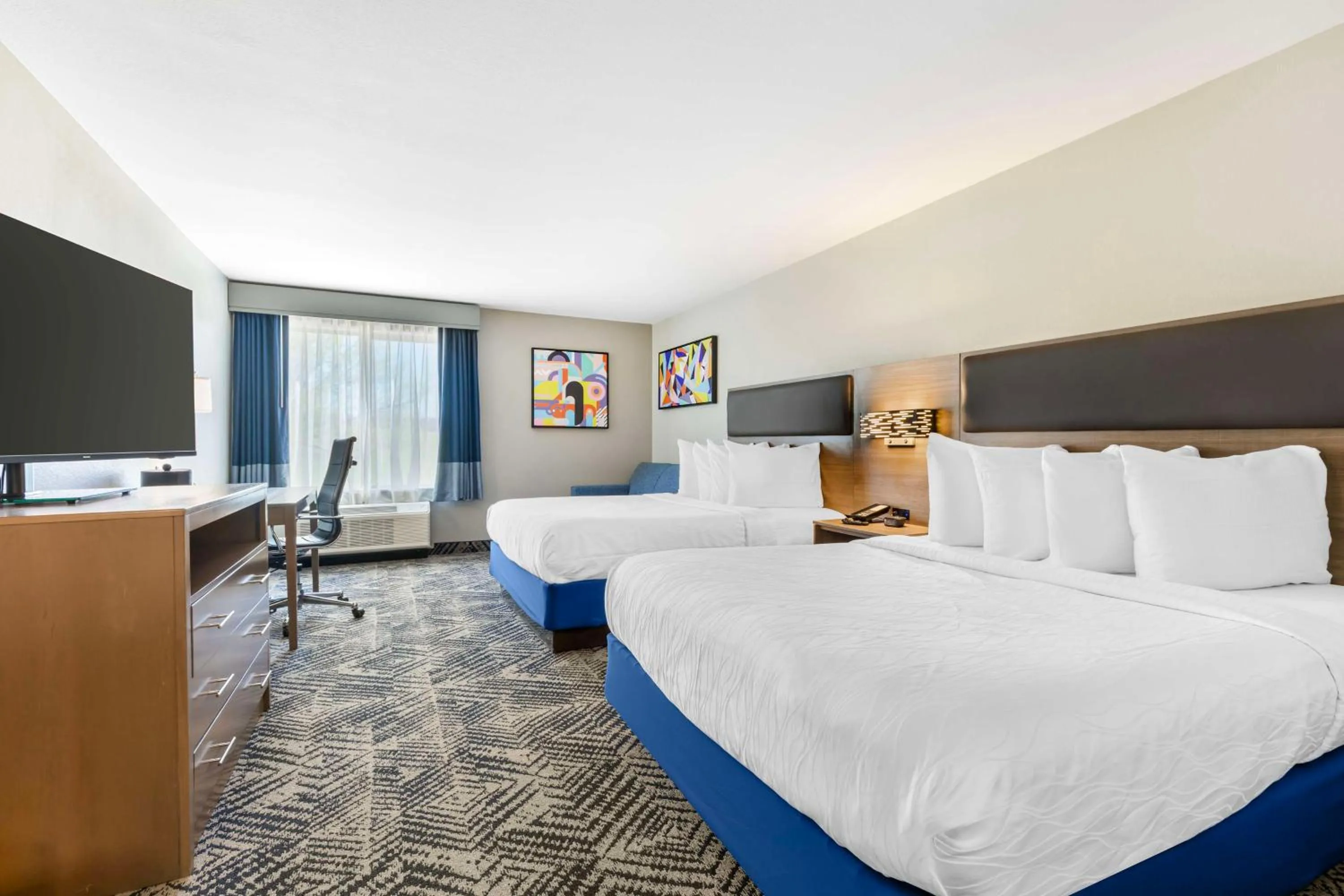 Queen Room with Two Queen Beds - Non-Smoking in Best Western Plus Lewisville Flower Mound