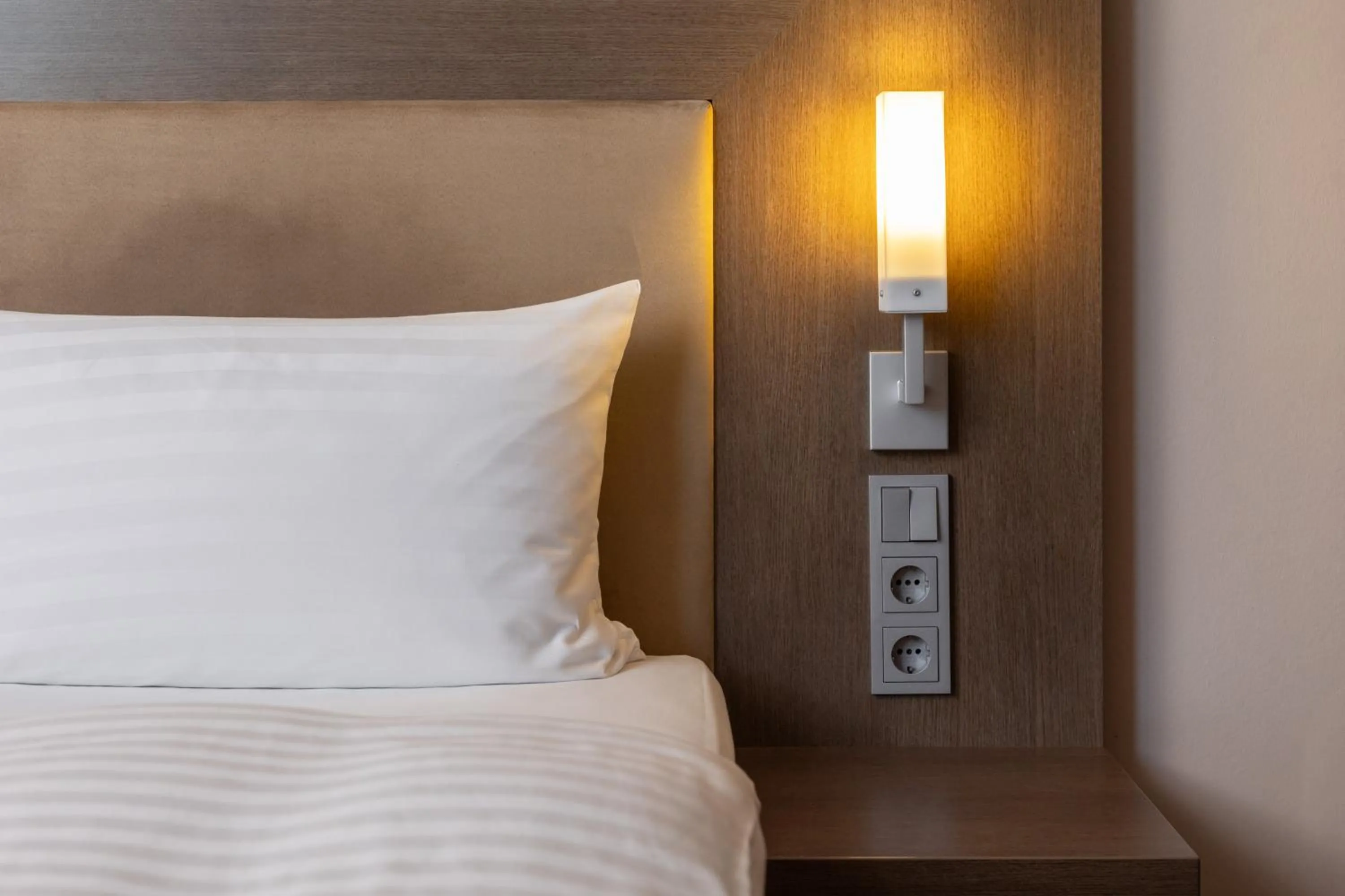 Business Double Room in IntercityHotel Berlin Airport Area North