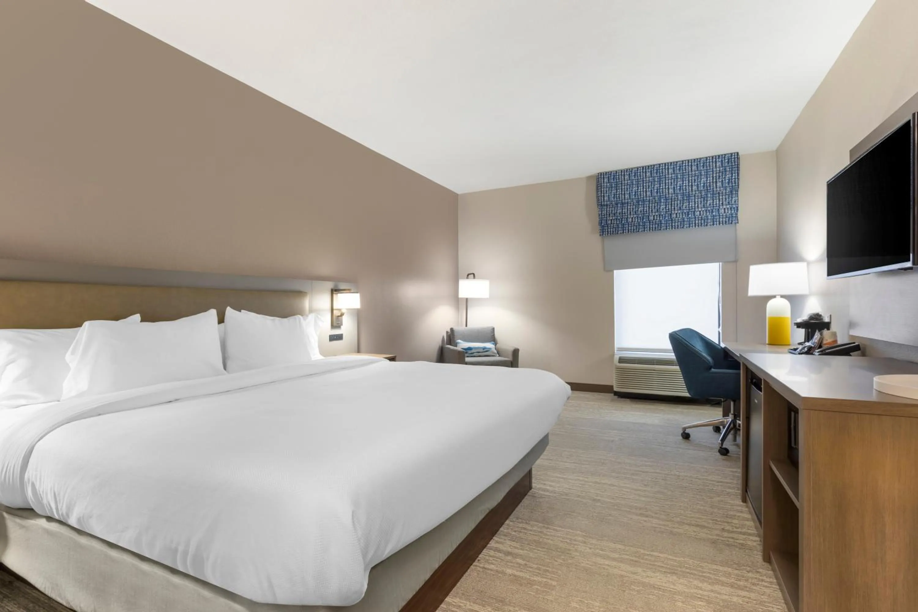 King Room with Tub - Disability Access/Non Smoking/Interior Hall in Comfort Inn - Weatherford