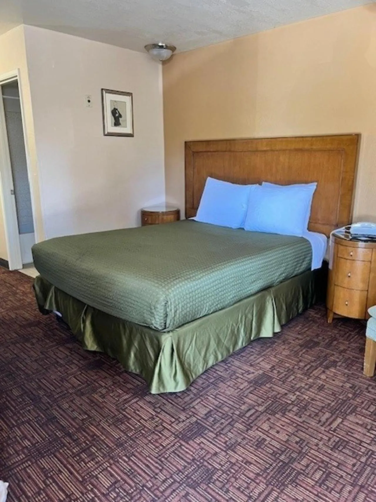 Queen Room - Smoking in Heritage Inn La Mesa