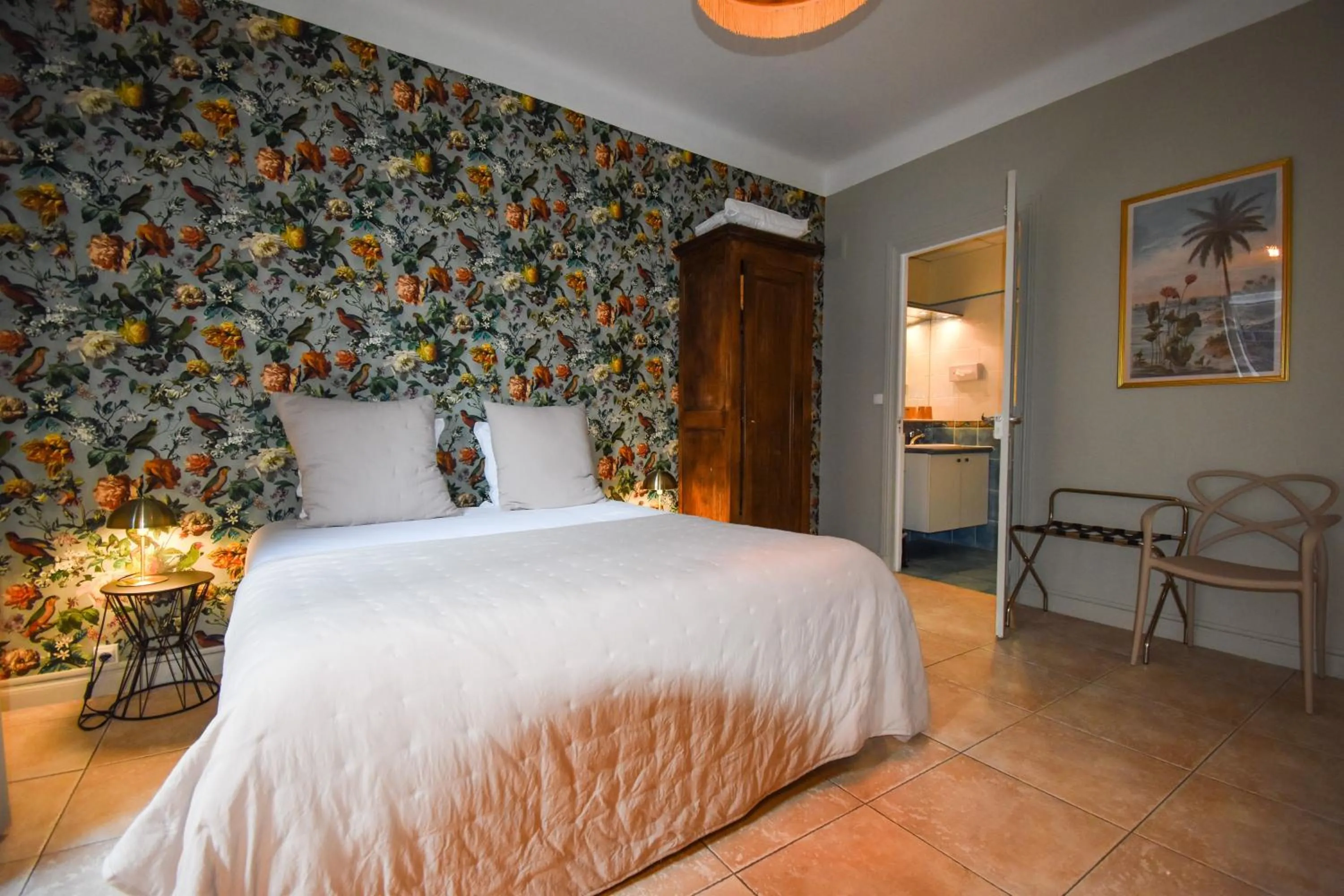 Superior Double Room in Hôtel Azur Reims Centre