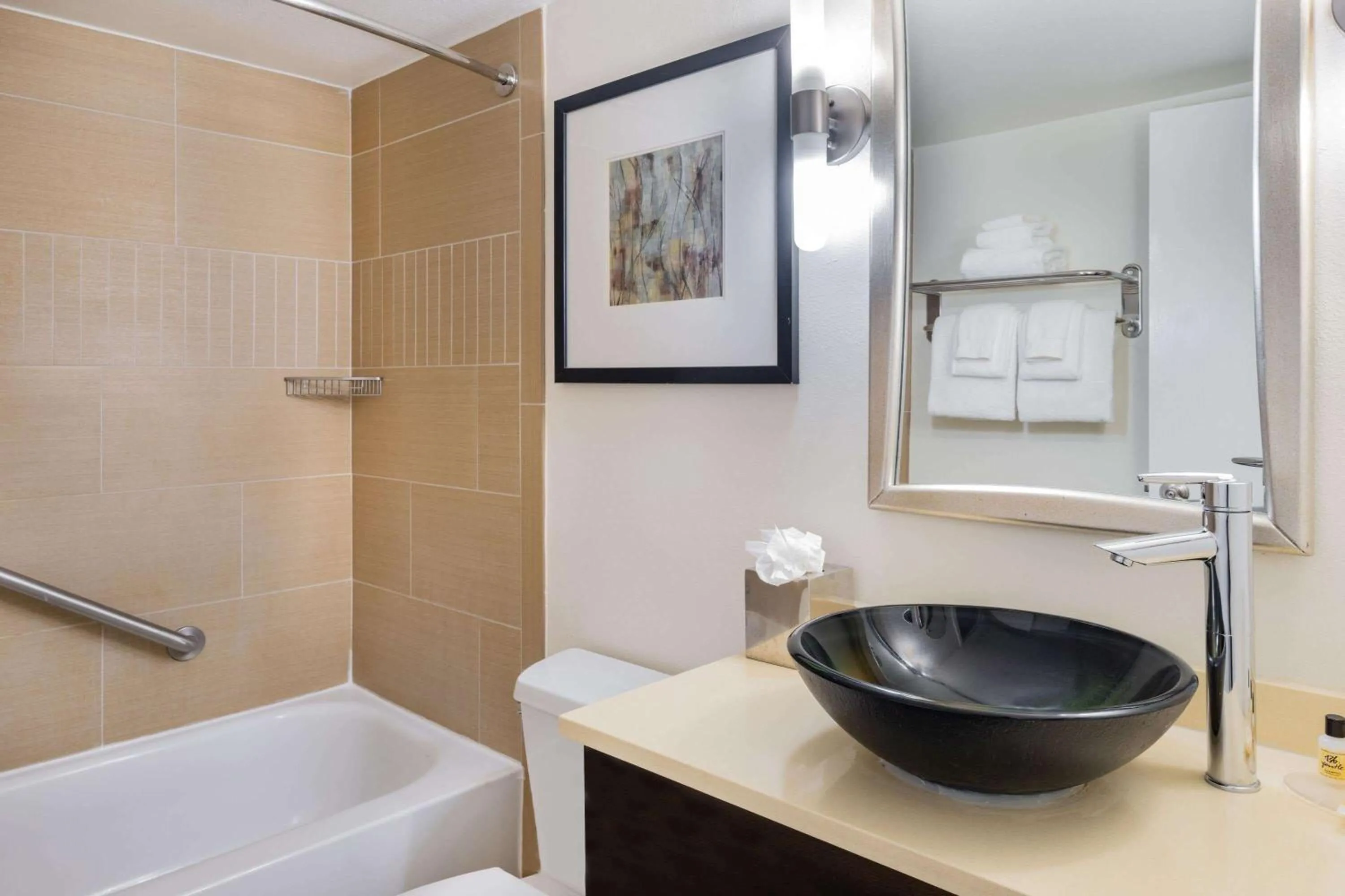 Double Room with Two Double Beds - Non-Smoking in Wyndham Sacramento