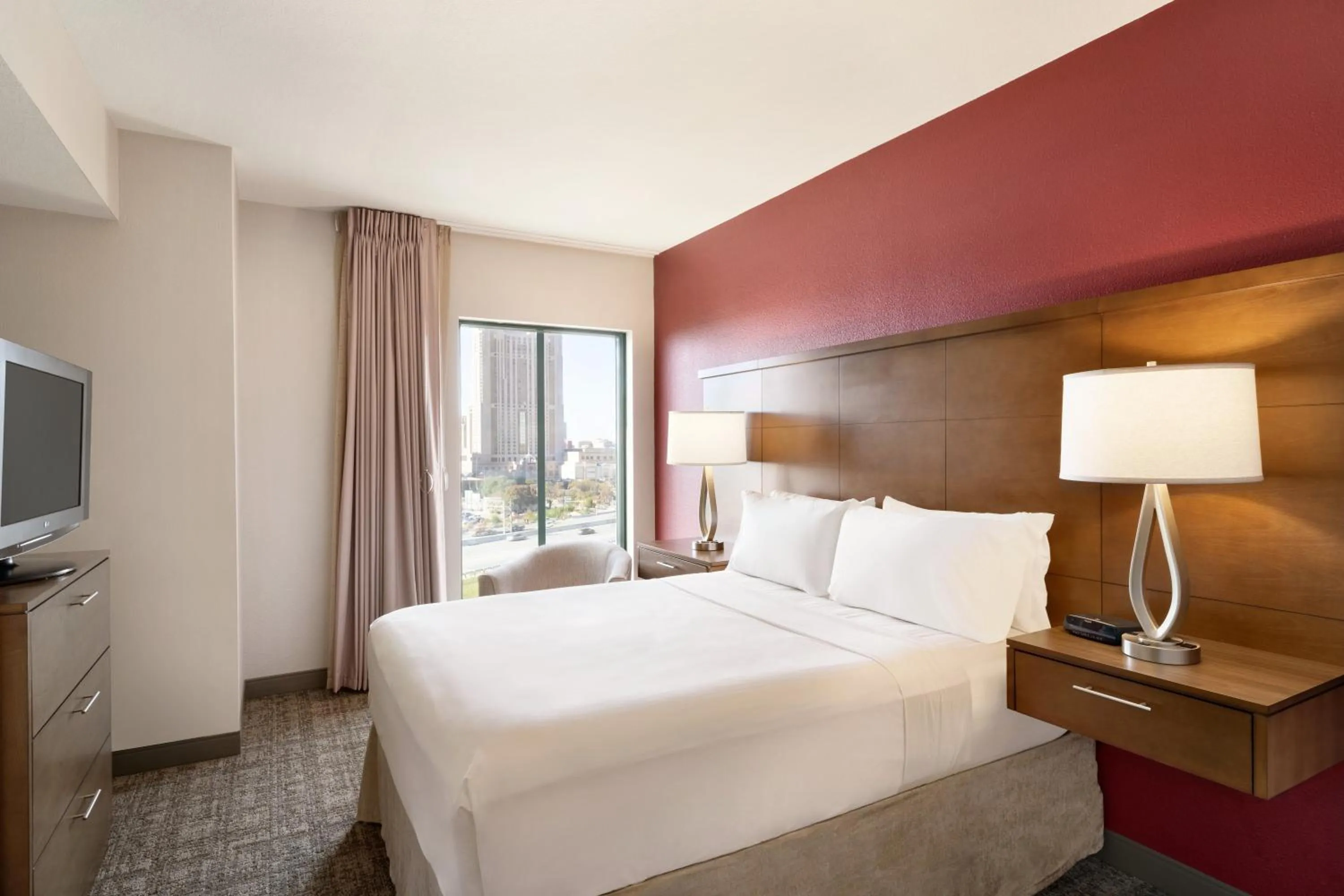 One-Bedroom Queen Suite in Staybridge Suites San Antonio Downtown Convention Center by IHG