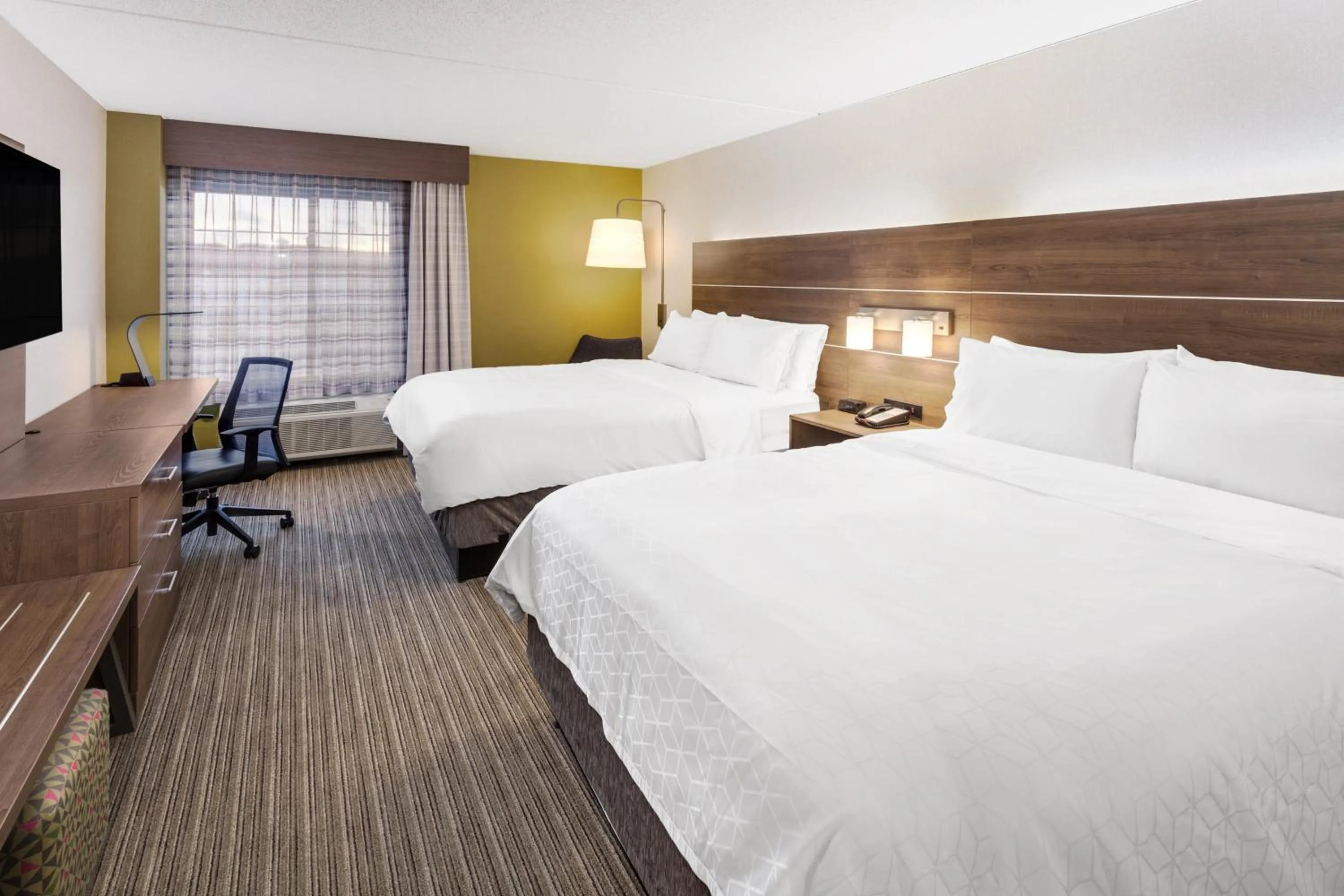Standard Queen Room with Two Queen Beds in Holiday Inn Express Hotel & Suites Providence-Woonsocket by IHG