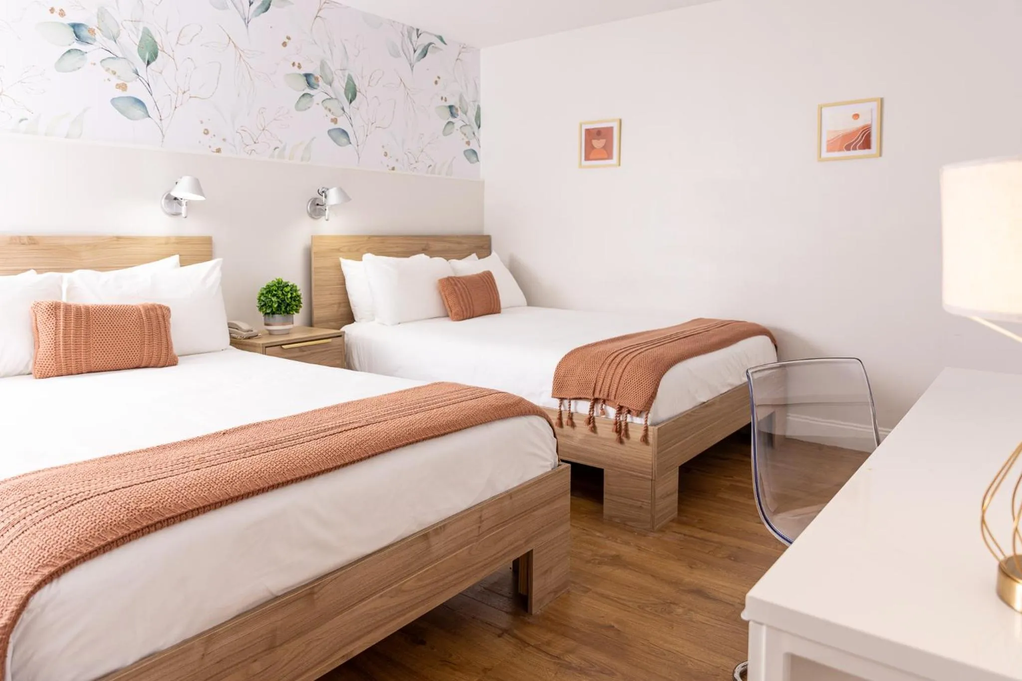 Deluxe Double, Two Queen Beds in Riviere South Beach Hotel