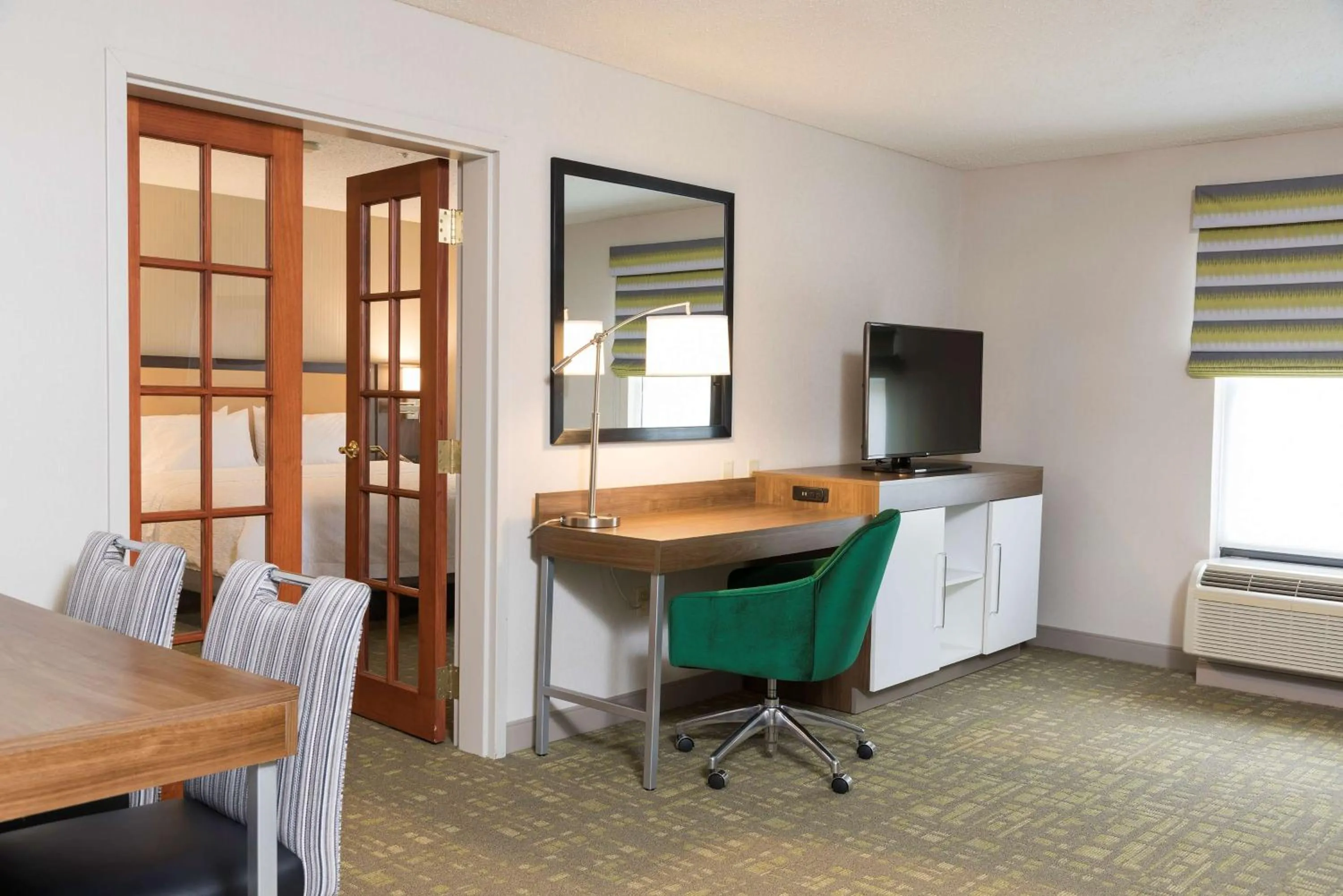 One-Bedroom King Suite - Non-Smoking in Hampton Inn & Suites East Lansing