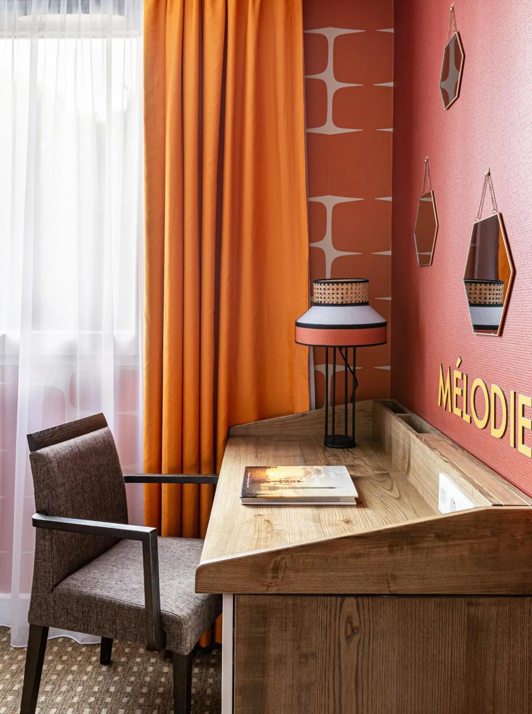 Comfort King Room - Non-Smoking  in Aiden by Best Western Paris Roissy CDG