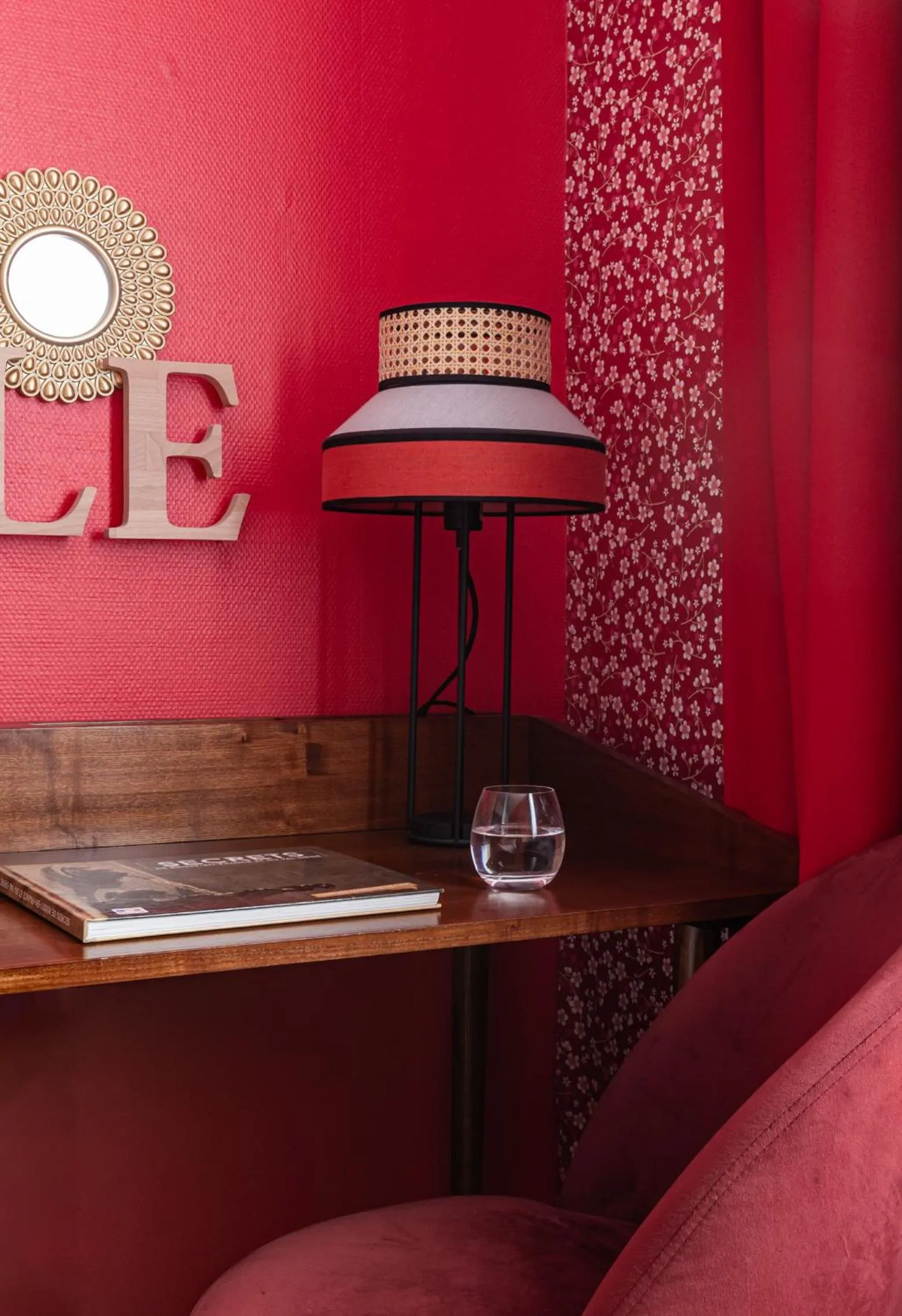 Family Queen Room with Sofa Bed - Non-Smoking in Aiden by Best Western Paris Roissy CDG