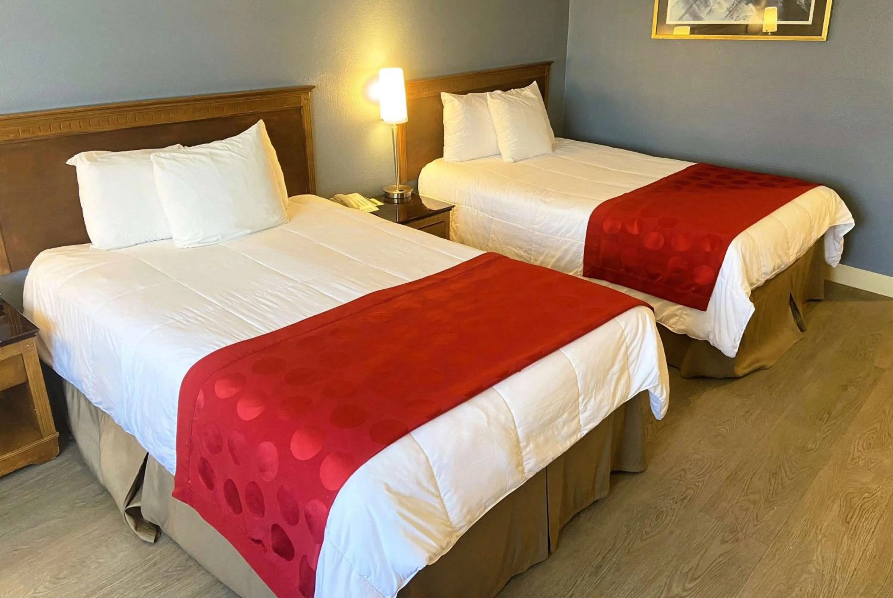 Double Room with Two Double Beds - Mobility Access/Non-Smoking in Ramada by Wyndham Los Angeles/Wilshire Center