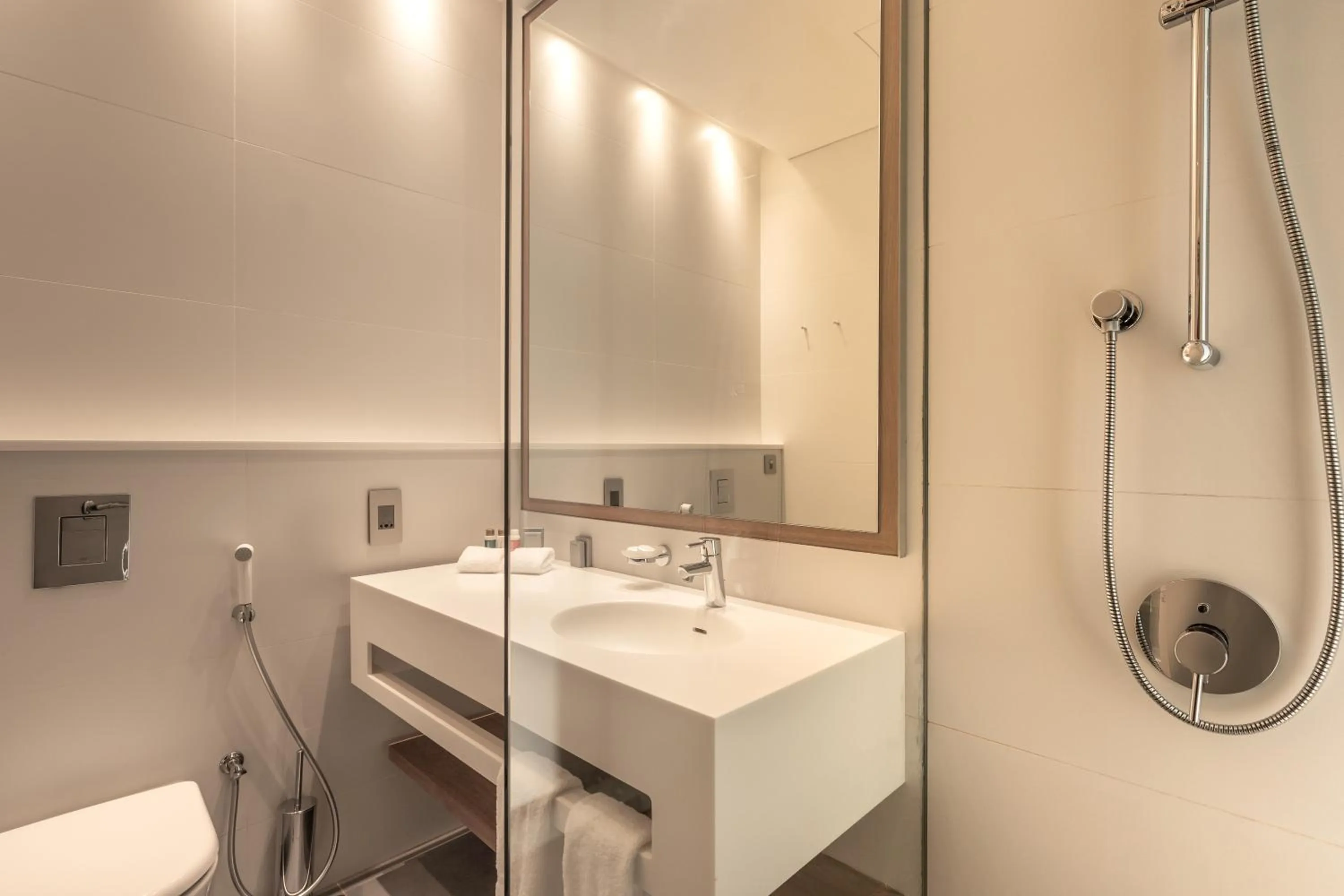 Deluxe Twin in The Key Beirut