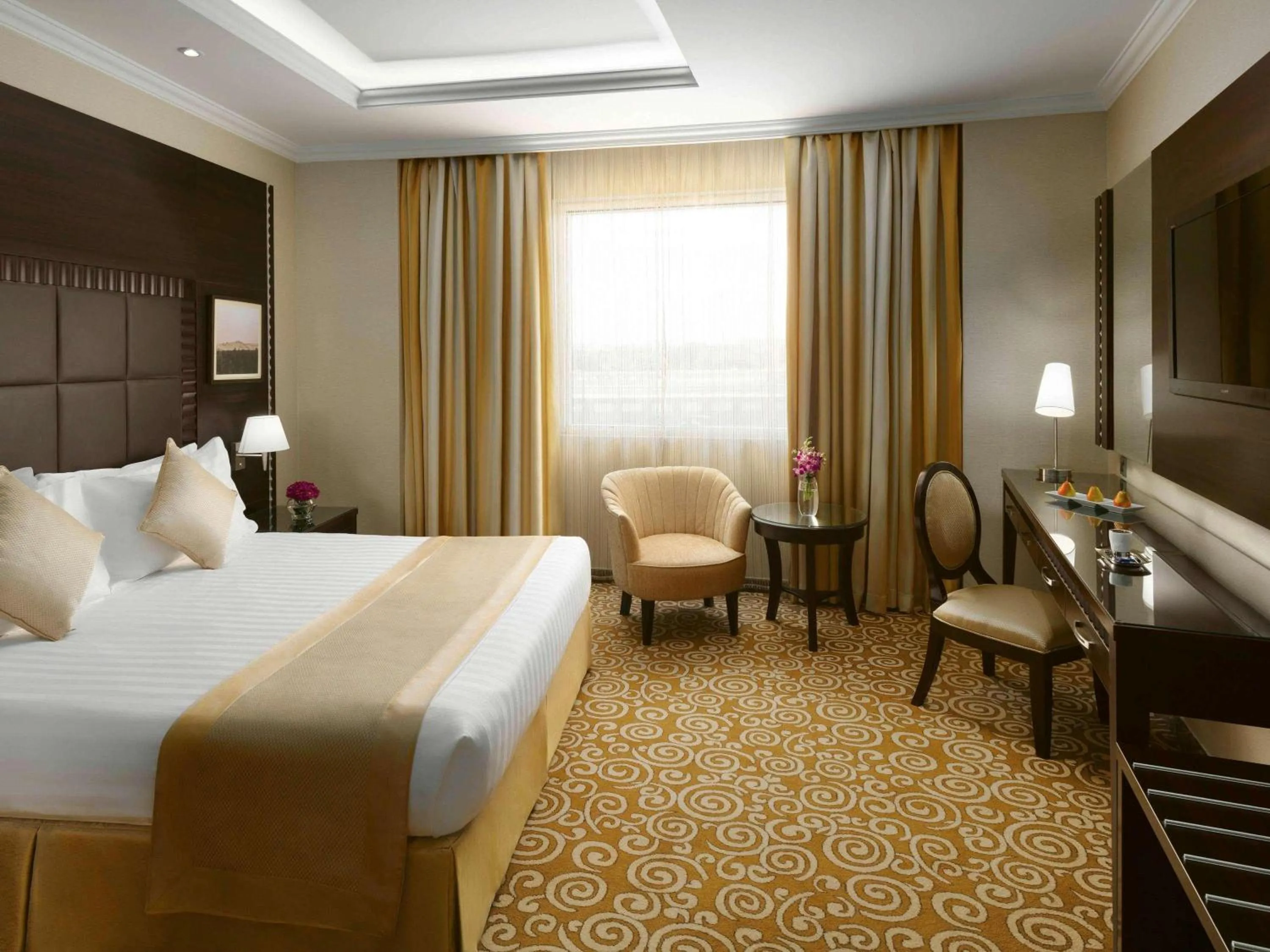 Family Connecting Rooms in Movenpick Hotel Qassim