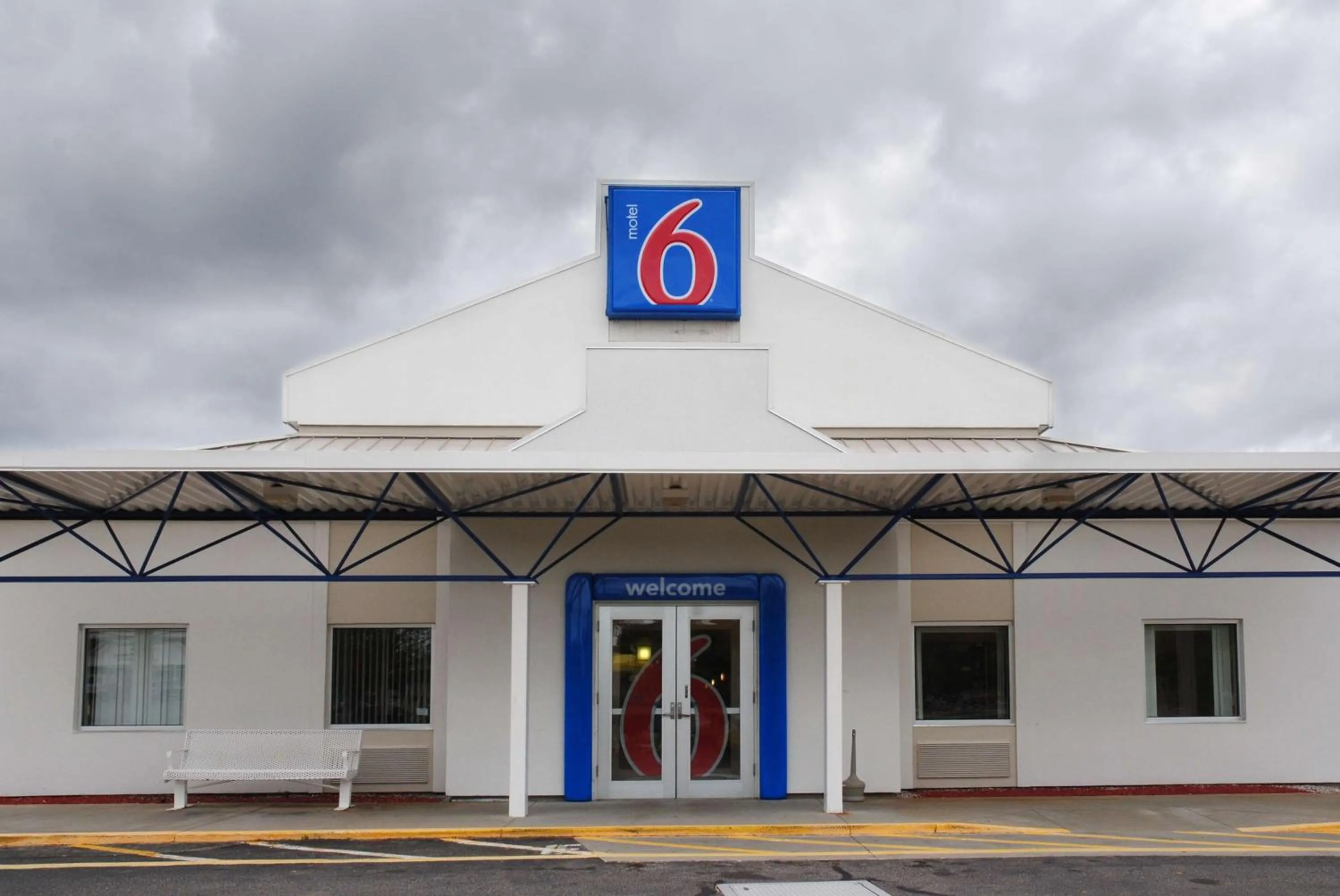 Motel 6-Seekonk, MA - Providence East