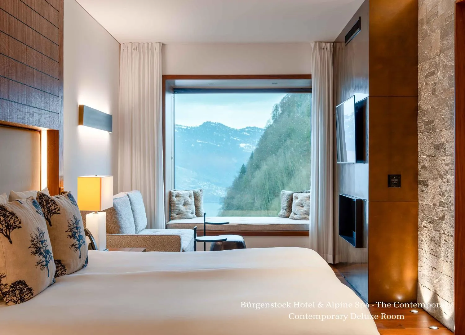 Contemporary Deluxe Room in Bürgenstock Hotel & Alpine Spa