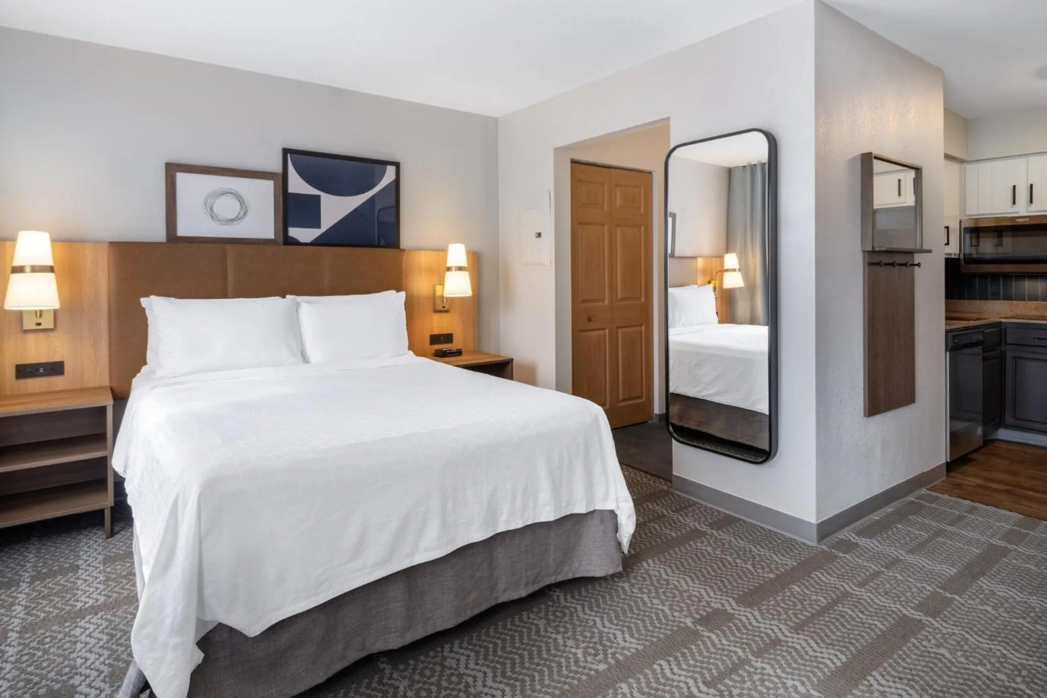 Studio Suite in Staybridge Suites Columbus-Dublin by IHG