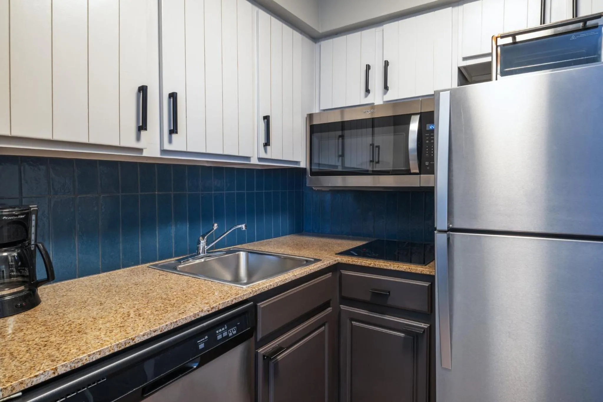 Queen Studio Suite - Hearing Accessible in Staybridge Suites Columbus-Dublin by IHG