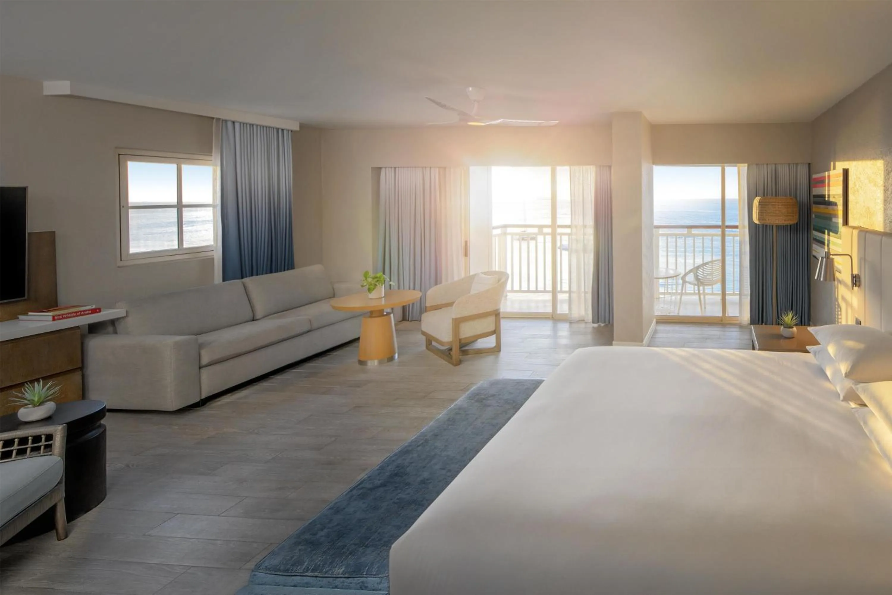 King Oceanfront Sunset Studio with Balcony in Hyatt Regency Aruba Resort & Casino