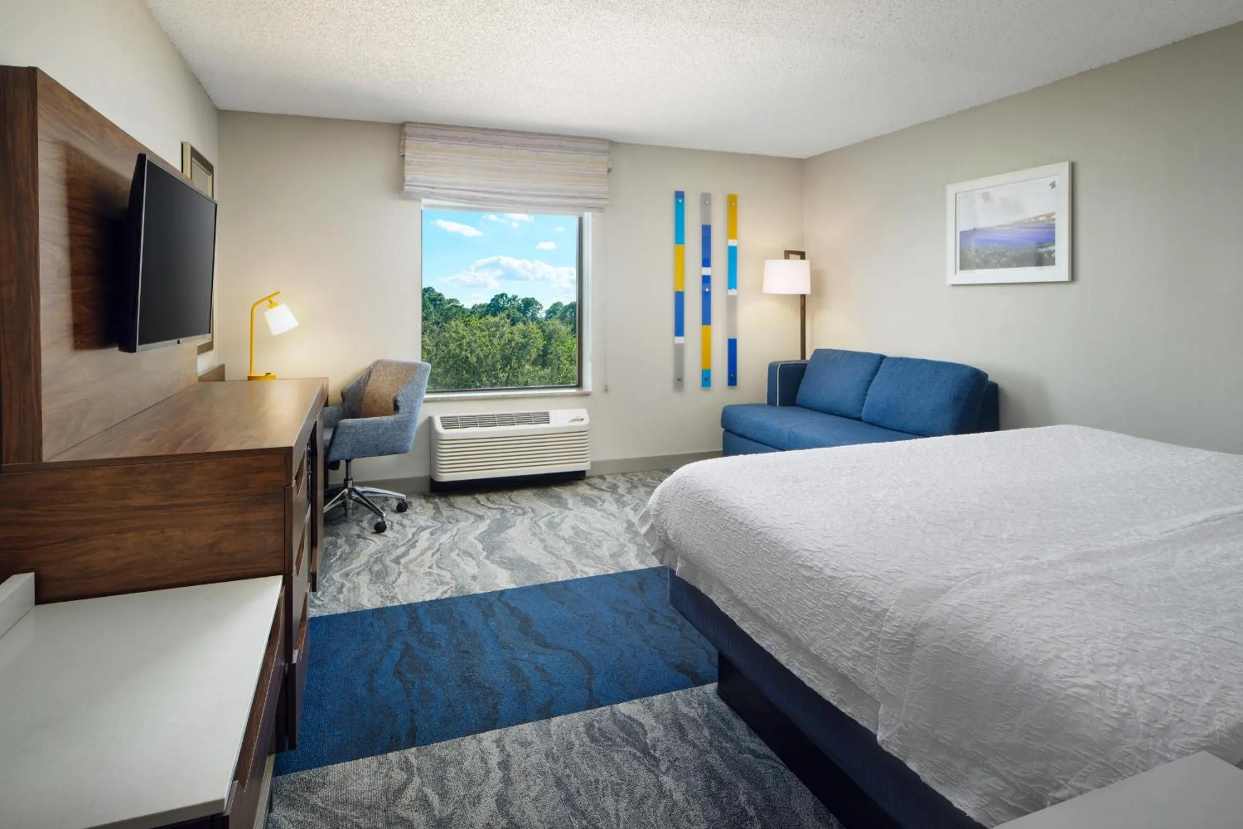 King Room with King Bed - Non-Smoking in Hampton Inn Melbourne-Viera