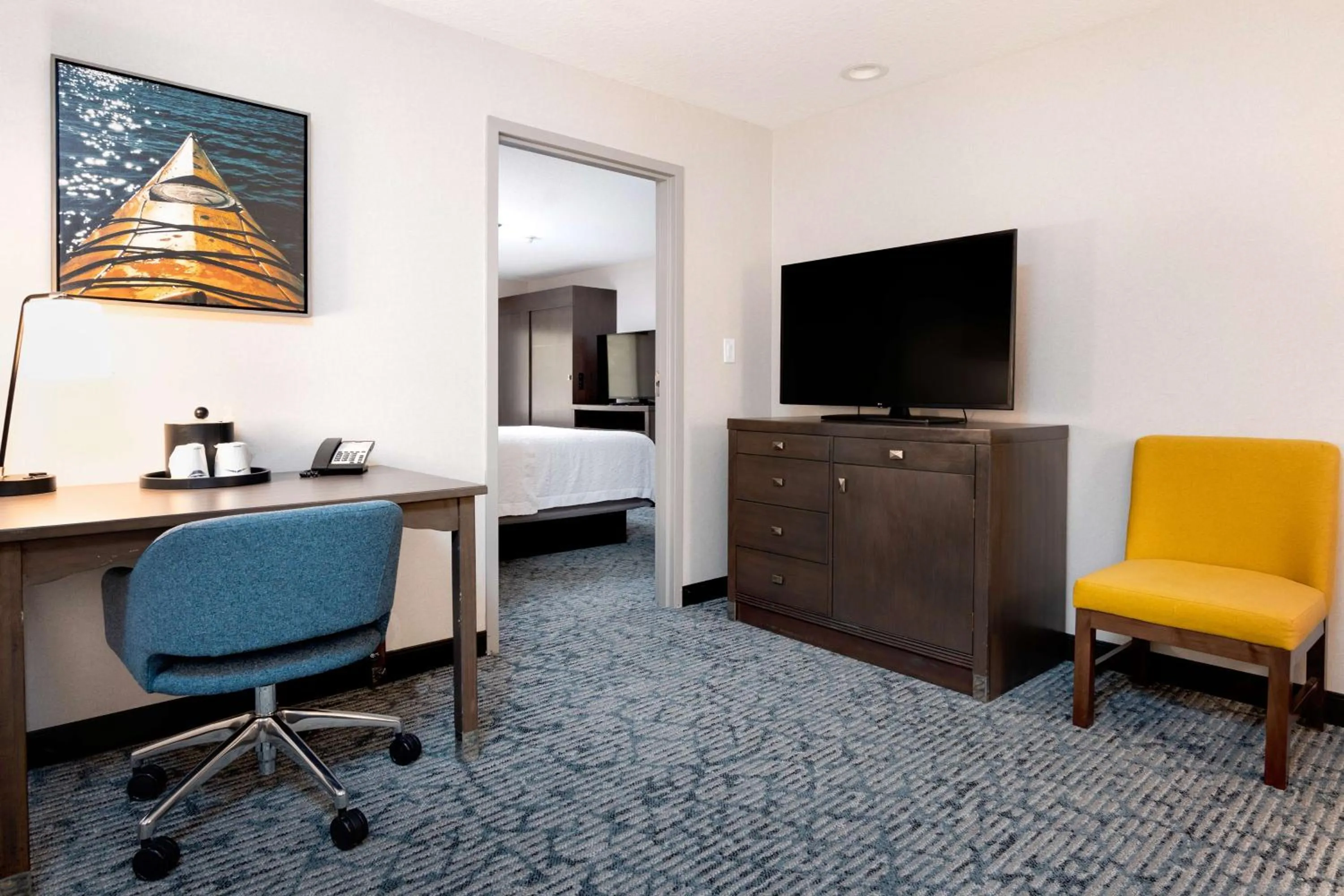 Queen Suite with Sofa Bed - Non-Smoking in Hampton Inn Durango