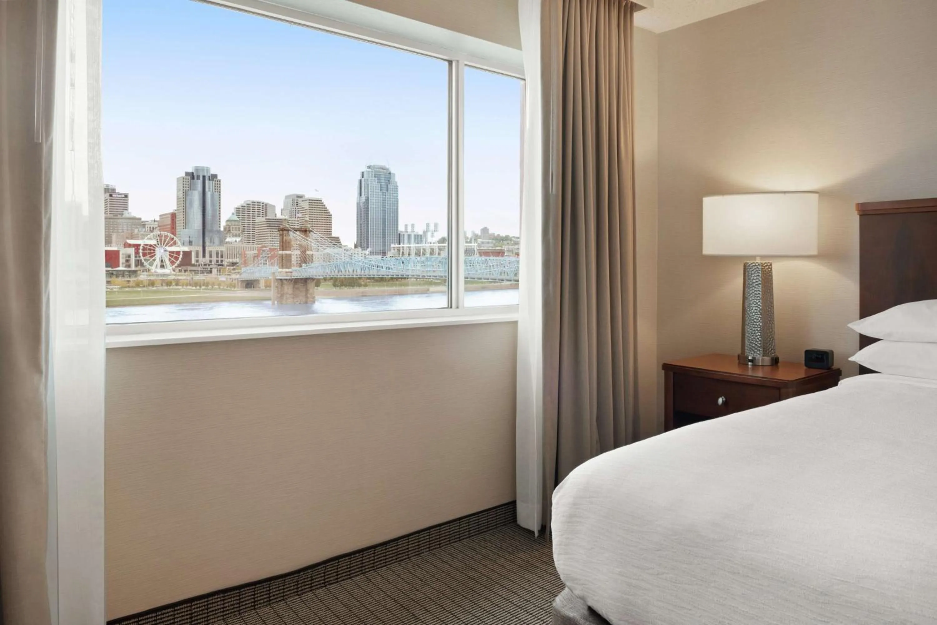 King Suite with River View - Non-Smoking in Embassy Suites Cincinnati - RiverCenter