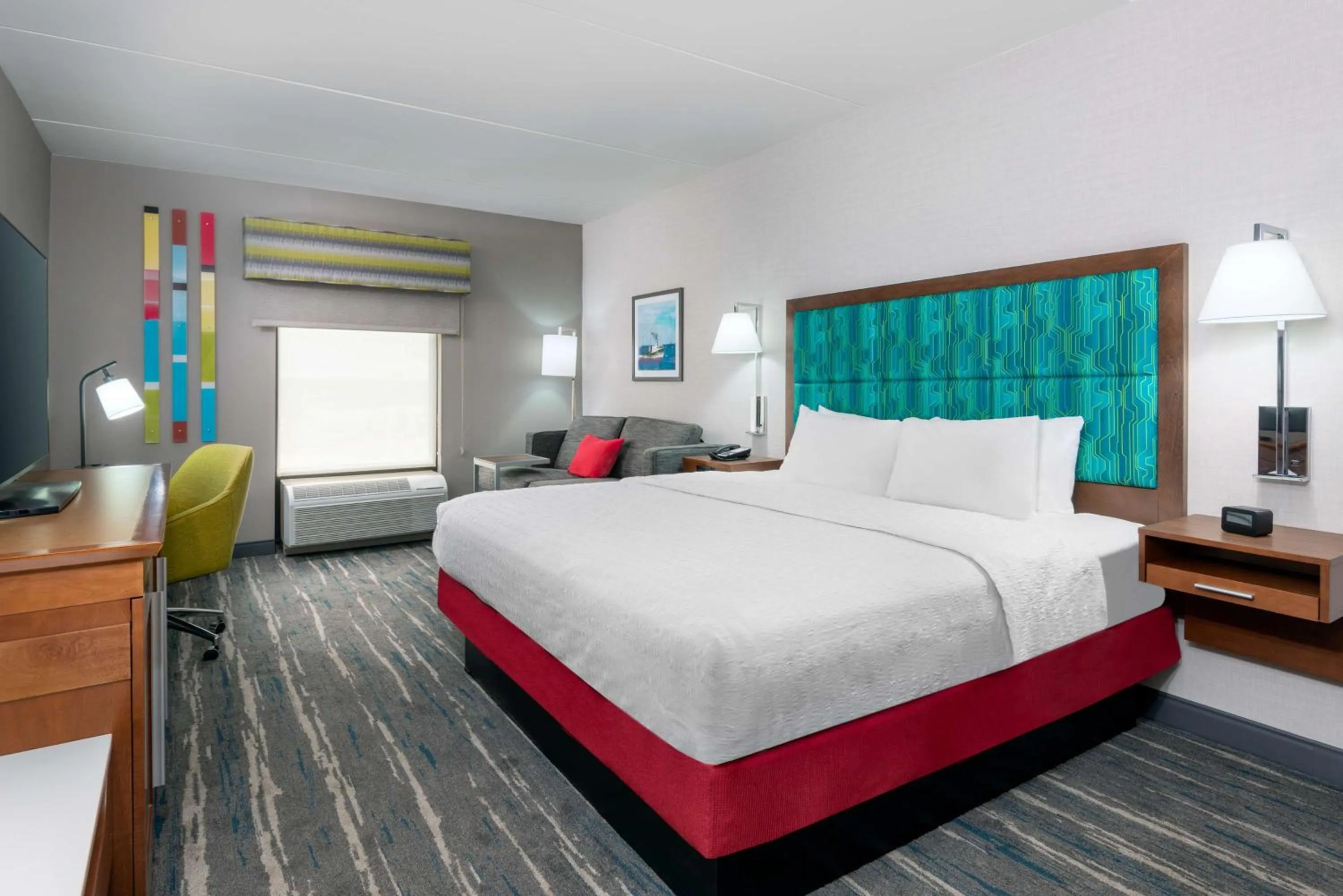 King Room with Sofa Bed in Hampton Inn Coventry-Warwick Area