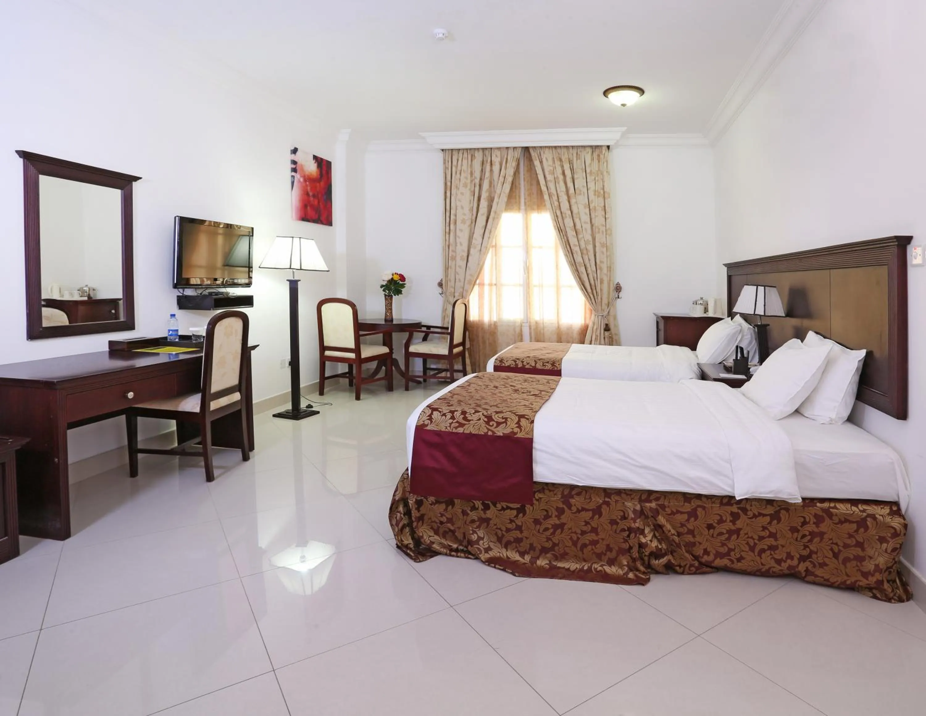 Deluxe Twin Room in Al Maha Int Hotel Oman