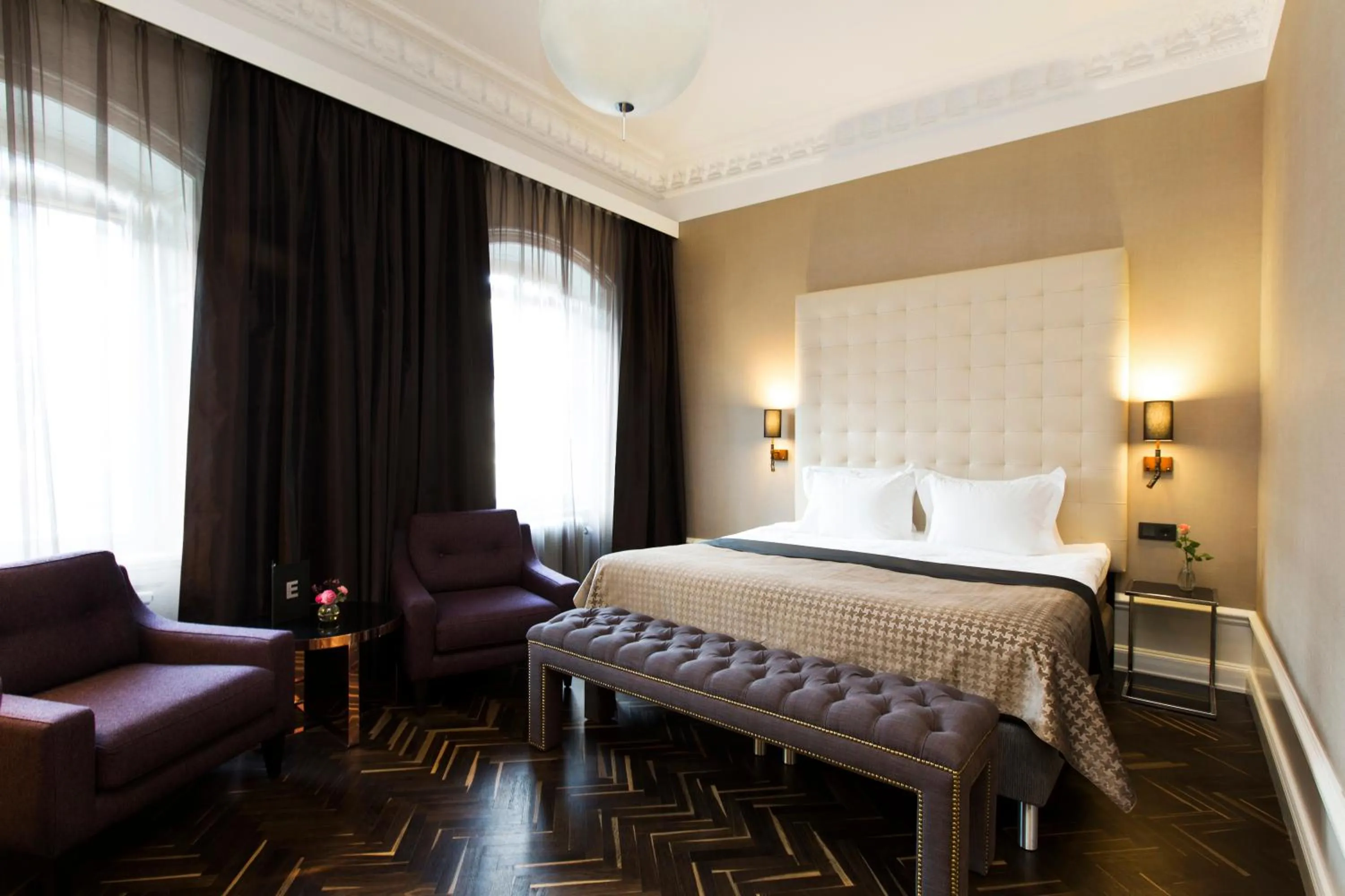 Deluxe King Room in Elite Hotel Adlon