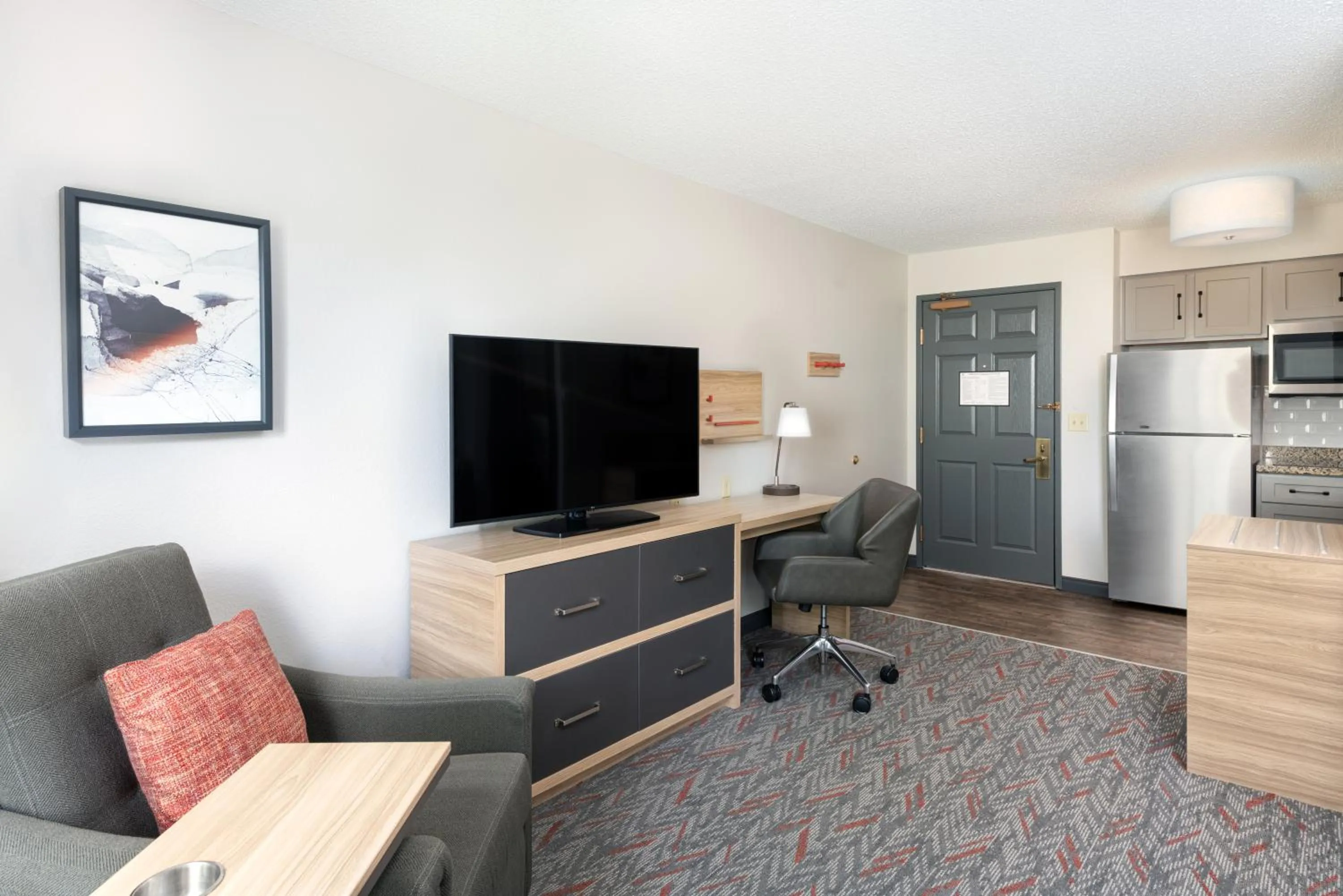 Studio Suite in Candlewood Suites Eagan - Mall of America Area by IHG