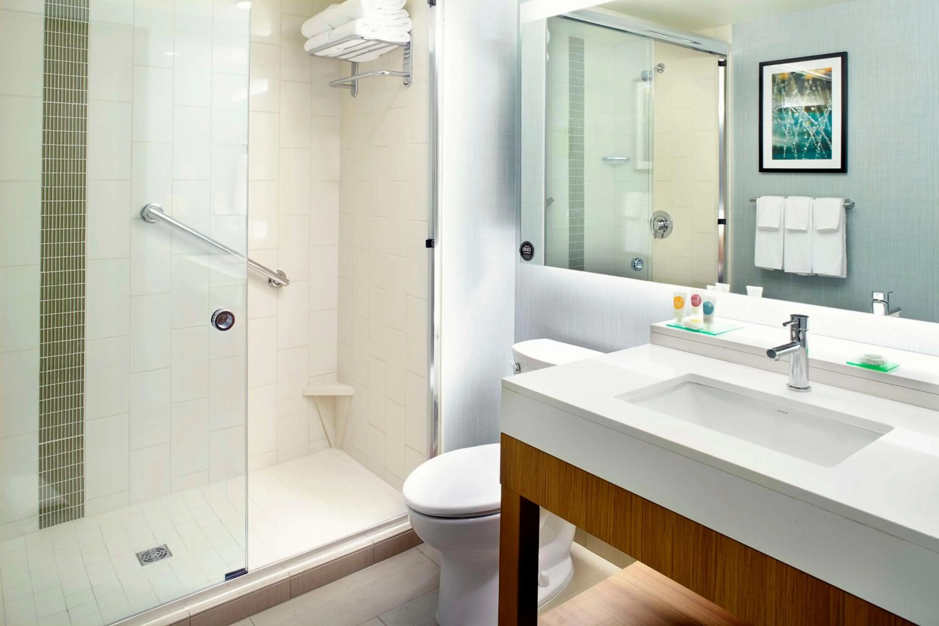 Queen Room with Two Queen Beds and Sofa Bed in Hyatt Place Cleveland/Lyndhurst/Legacy Village