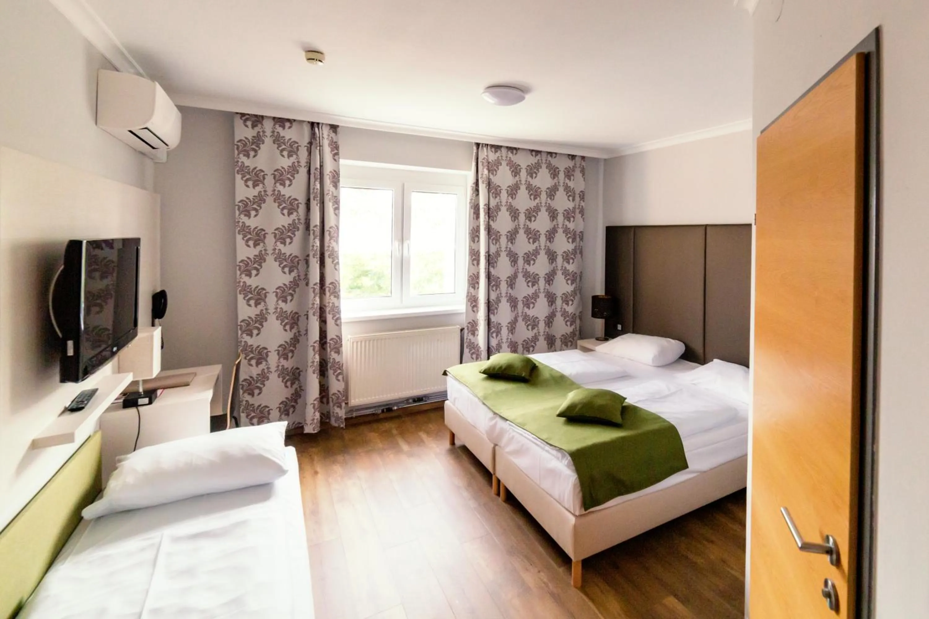 Triple Room in Arion Airport Hotel