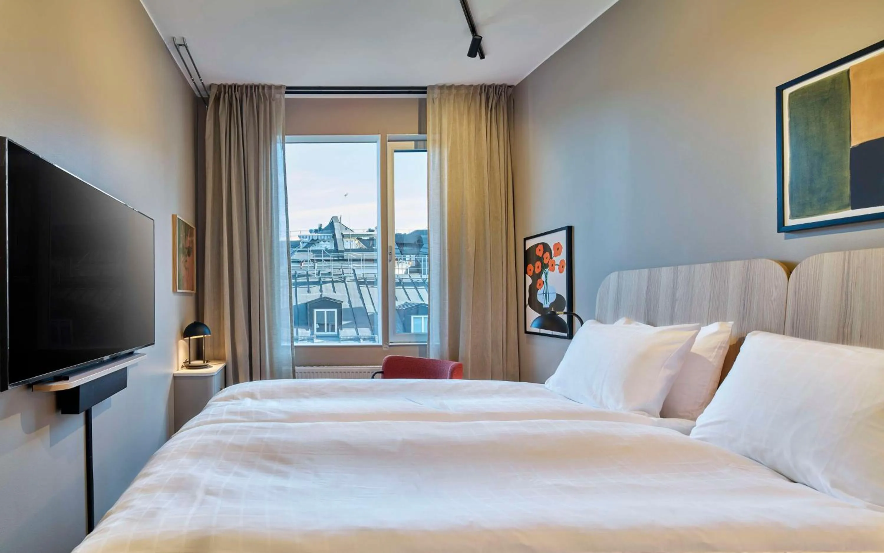 Standard Double Room in Scandic Wallin