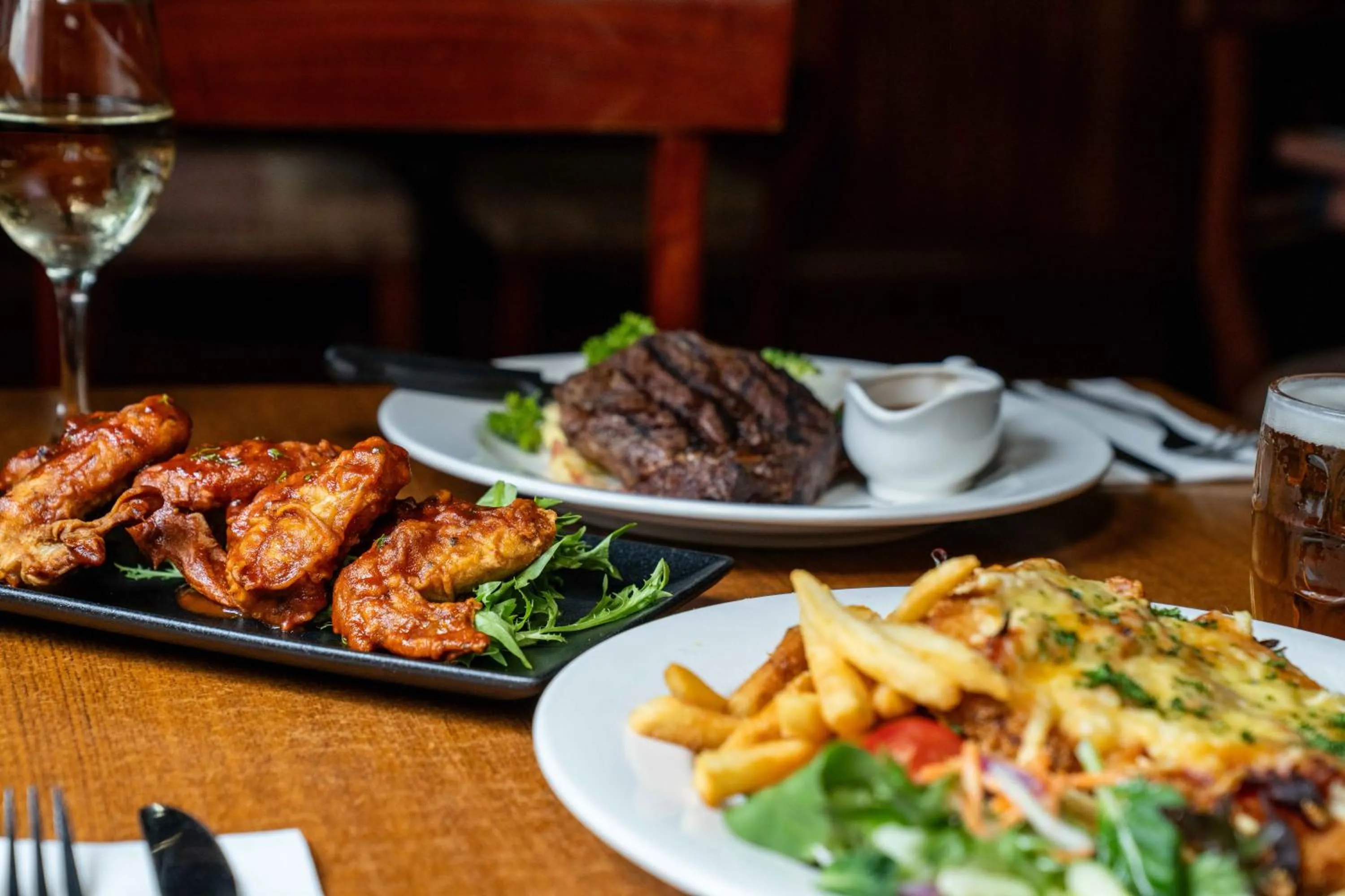 Single Room with Shared Bathroom in Empire Hotel Queenstown