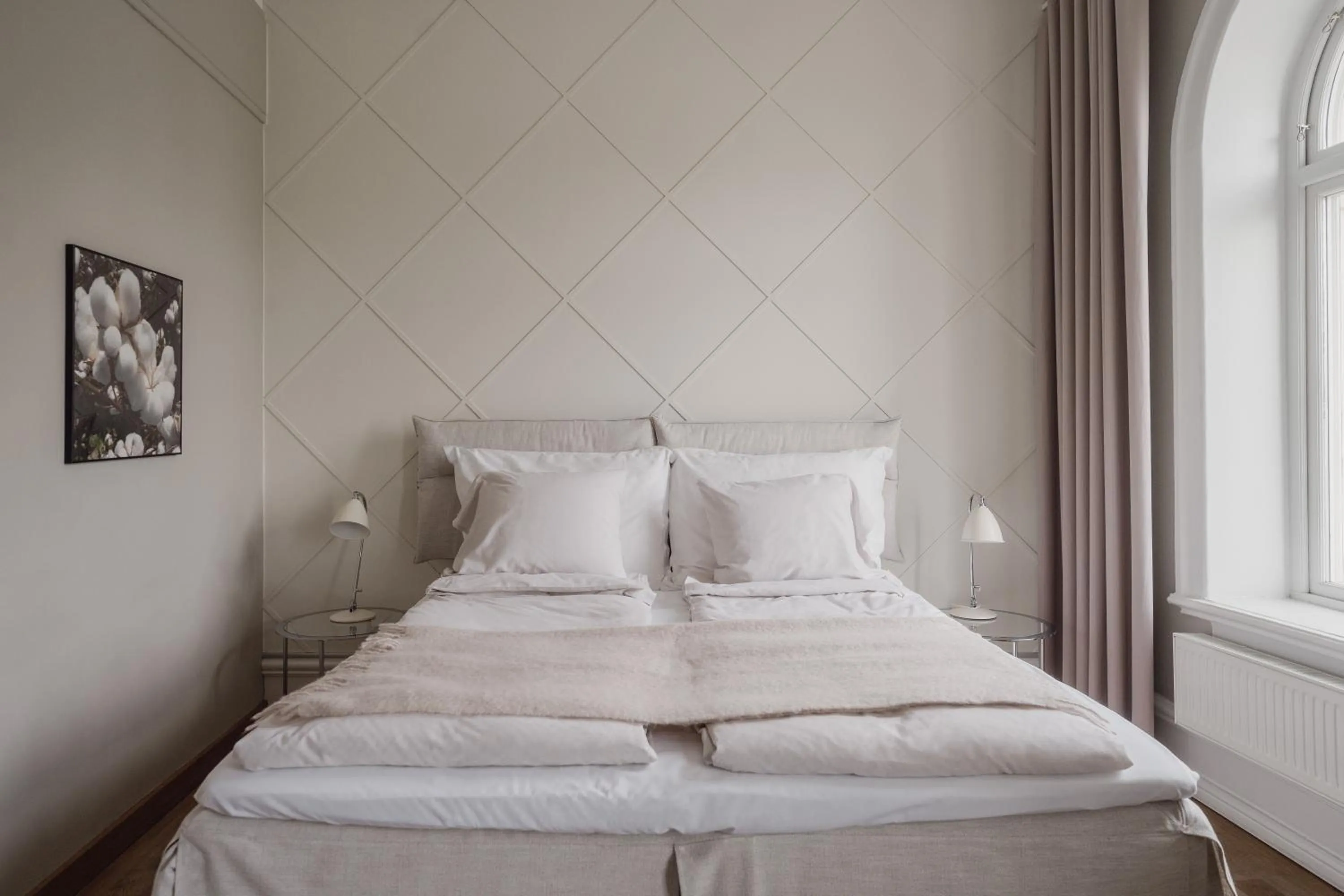 Superior Double Room in TwentySix