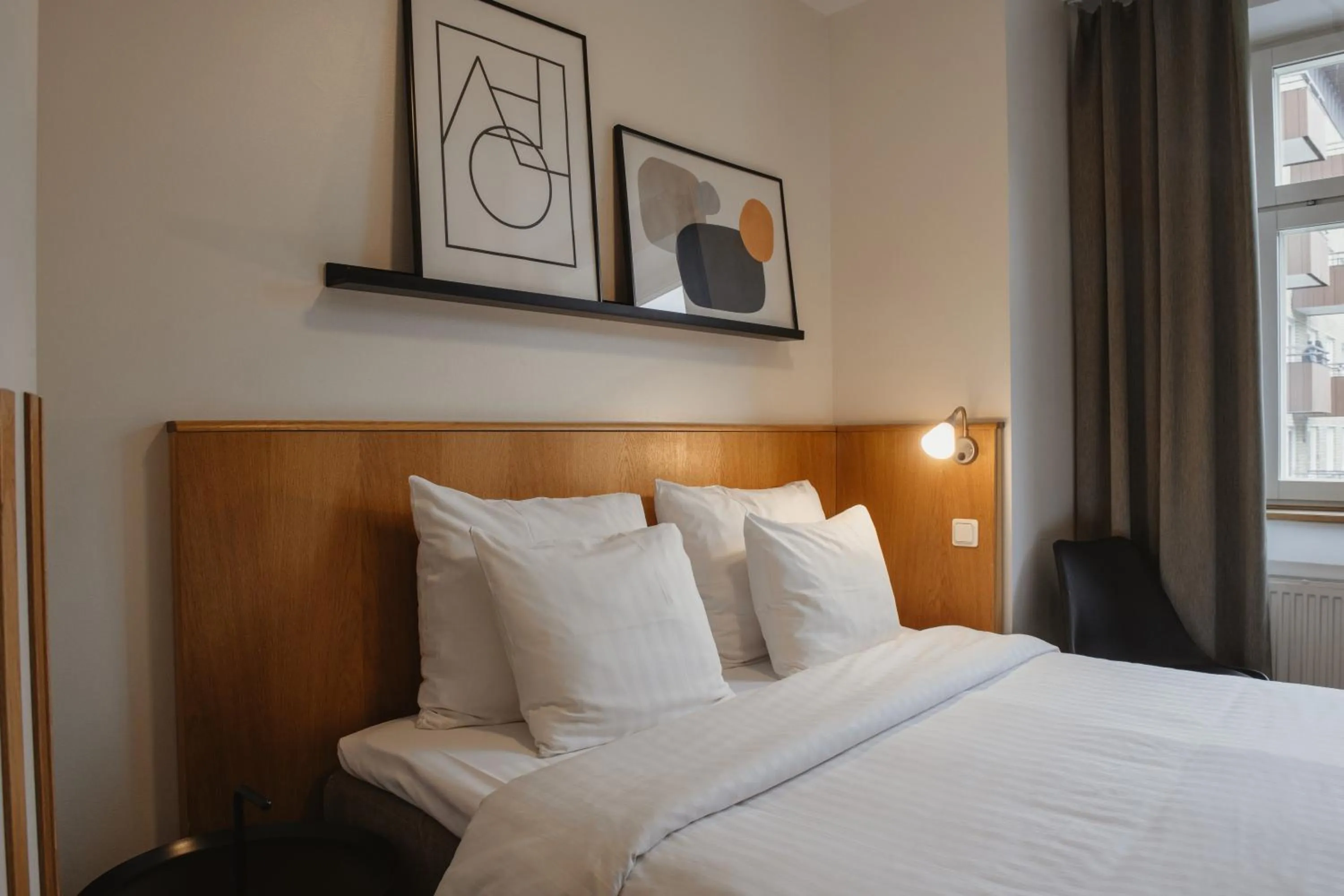 Compact Double Room in Home Hotel Uppsala