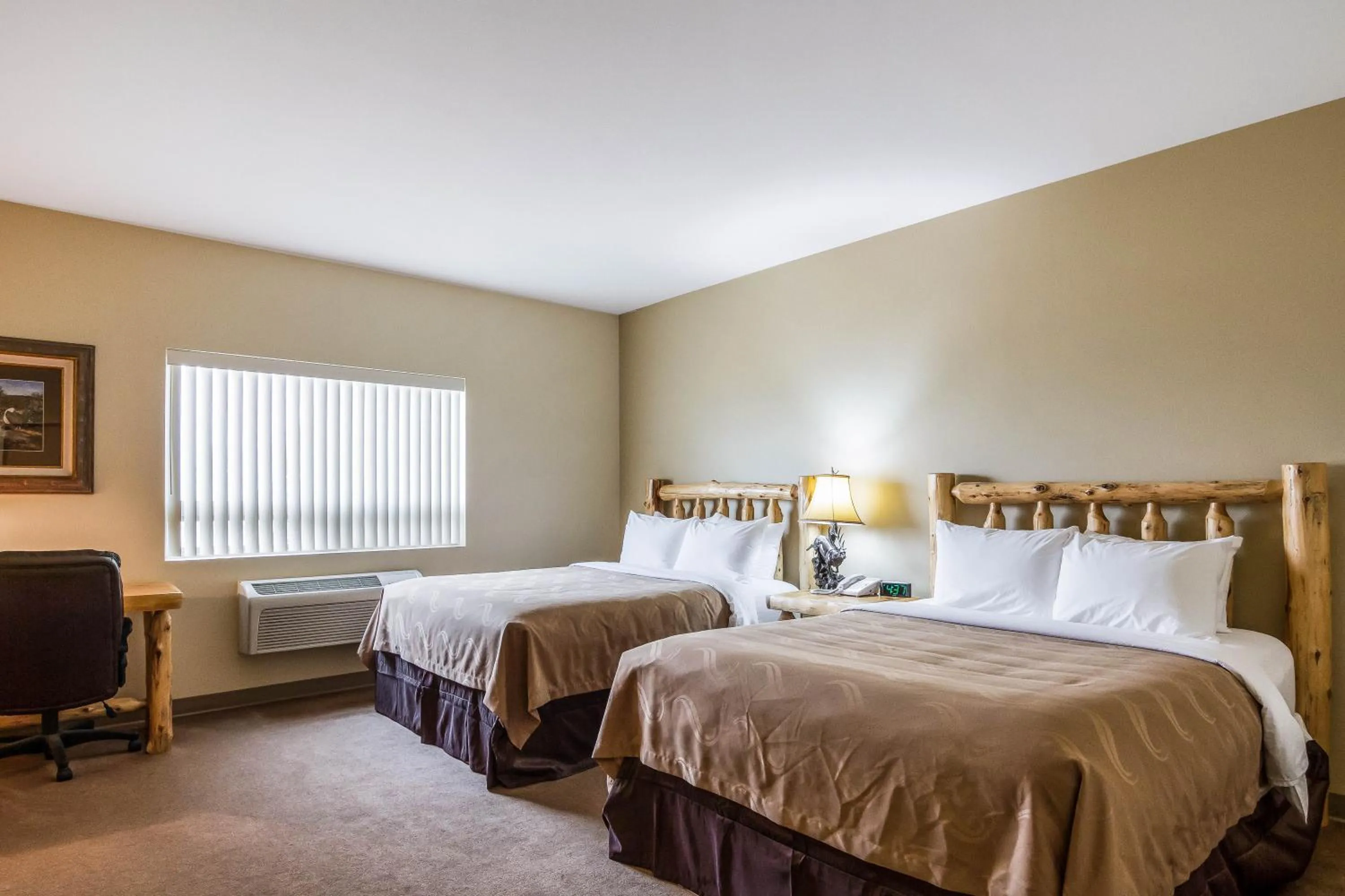 Suite with Two Queen Beds - Accessible/Non-Smoking in Quality Inn Selah North Park