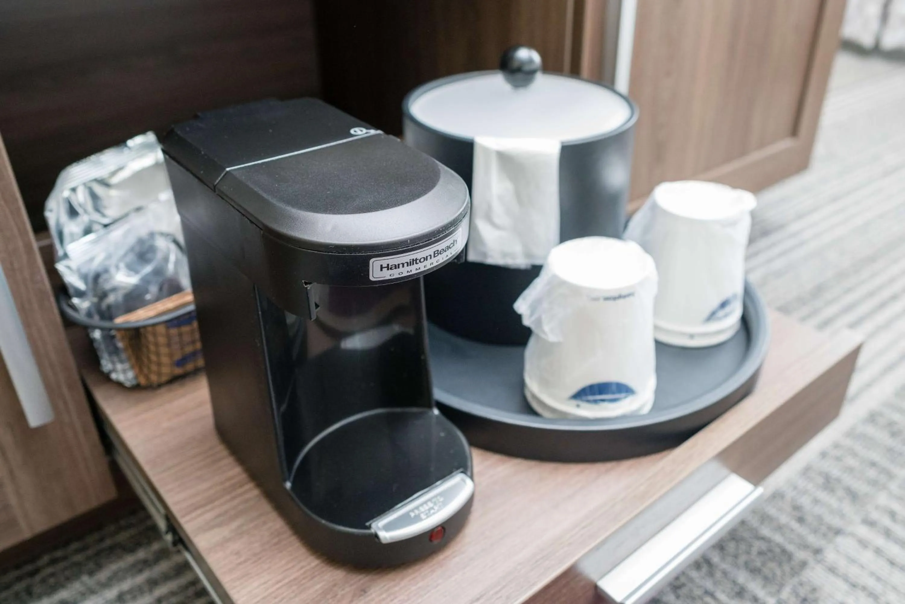 King Room with Sofa Bed and Study - Non-Smoking in Hampton Inn Livermore