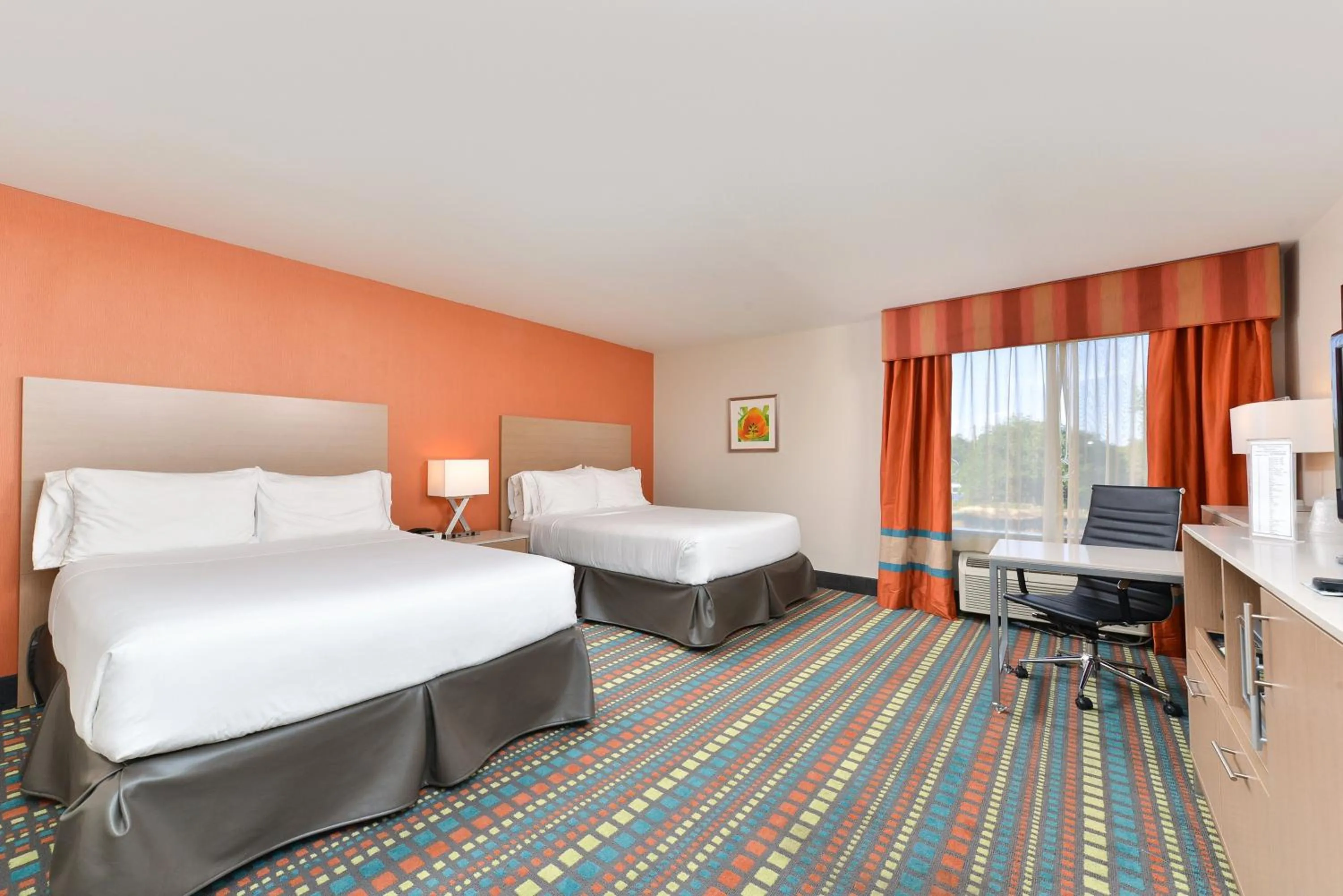 Standard Room with Two Queen Beds in Holiday Inn Express Albuquerque N - Bernalillo by IHG