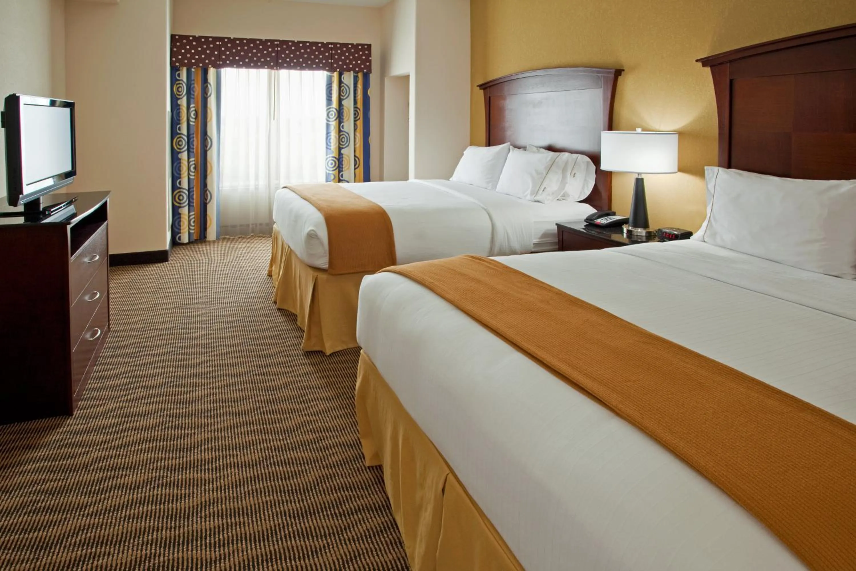 Standard Room with Two Queen Beds in Holiday Inn Express & Suites Austin South-Buda by IHG