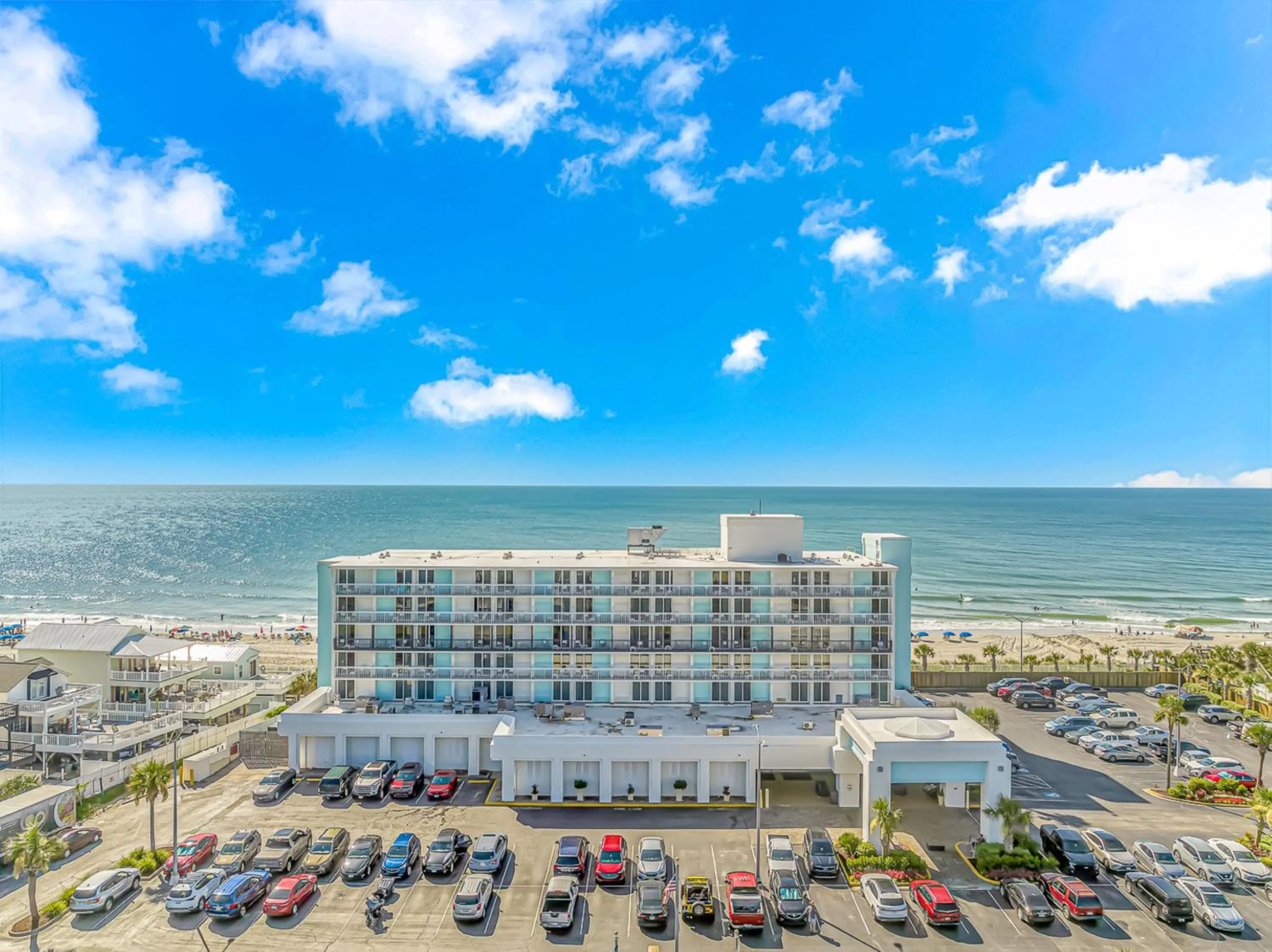 King Bed Premium Room with Balcony in Holiday Inn Resort Oceanfront at Surfside Beach by IHG