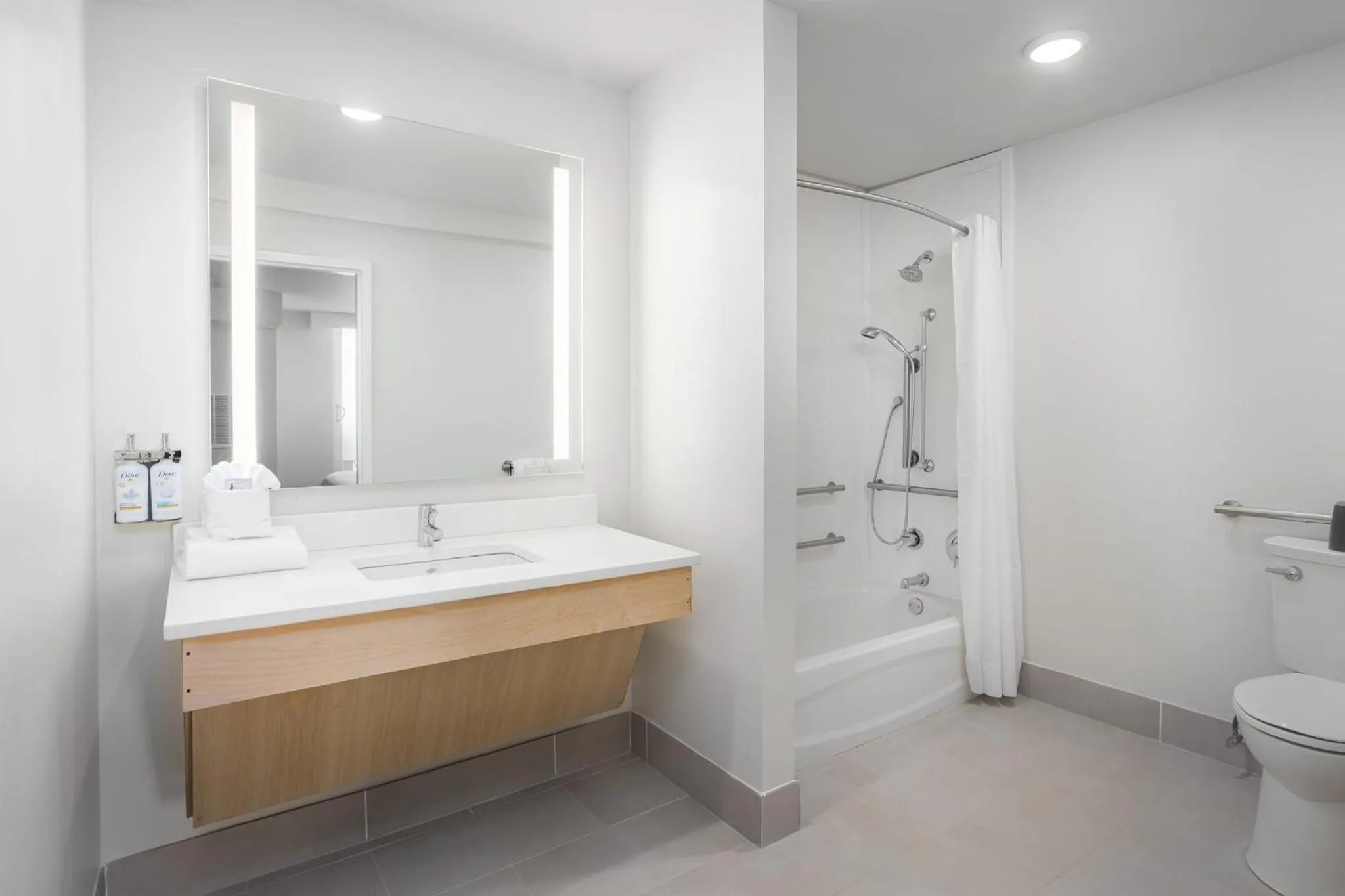 Suite with One King Bed and One Bunk Bed - Mobility Access and Kids Friendly  in Holiday Inn Resort Oceanfront at Surfside Beach by IHG