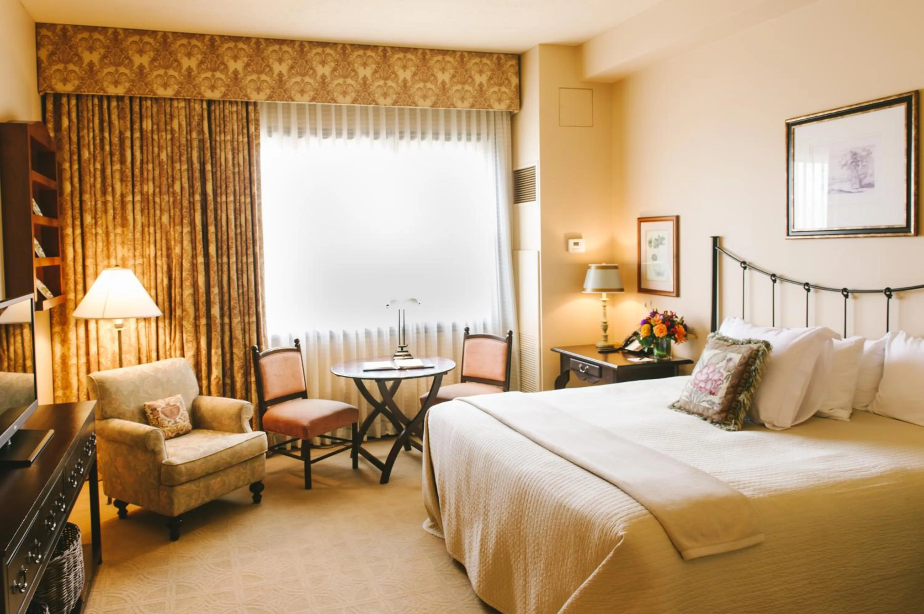 King Room - Disability Access in Hotel Granduca Houston