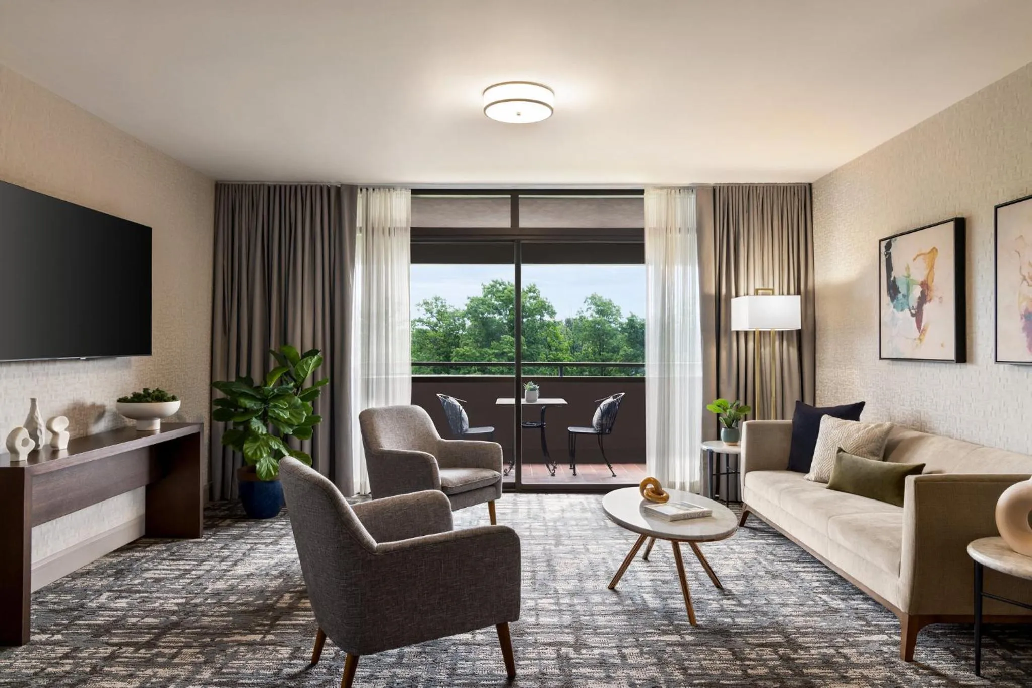 Presidential King Suite in Crowne Plaza Edison by IHG