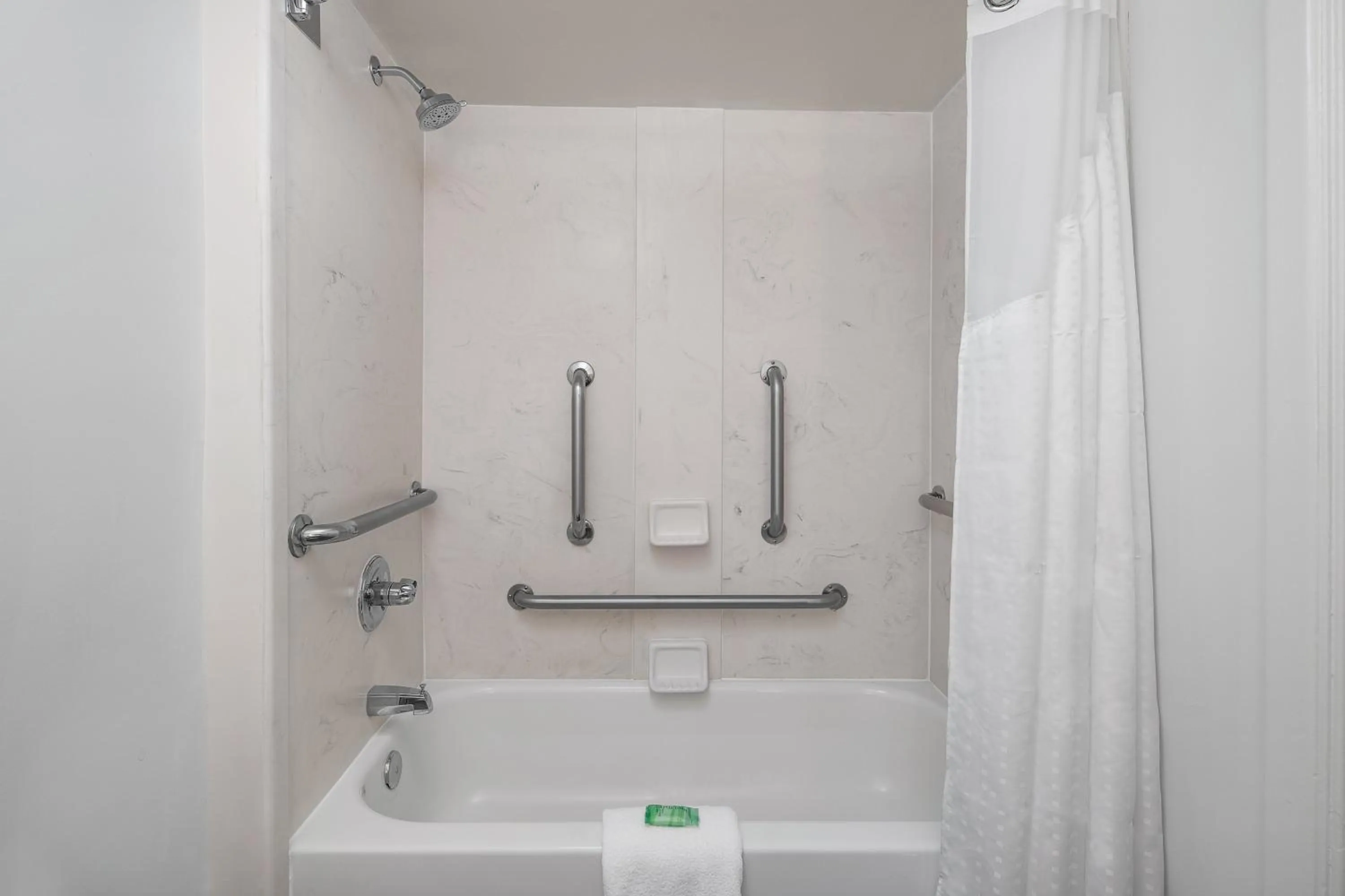 King Room - Mobility Access/Hearing Accessible in Holiday Inn Charleston-Riverview by IHG