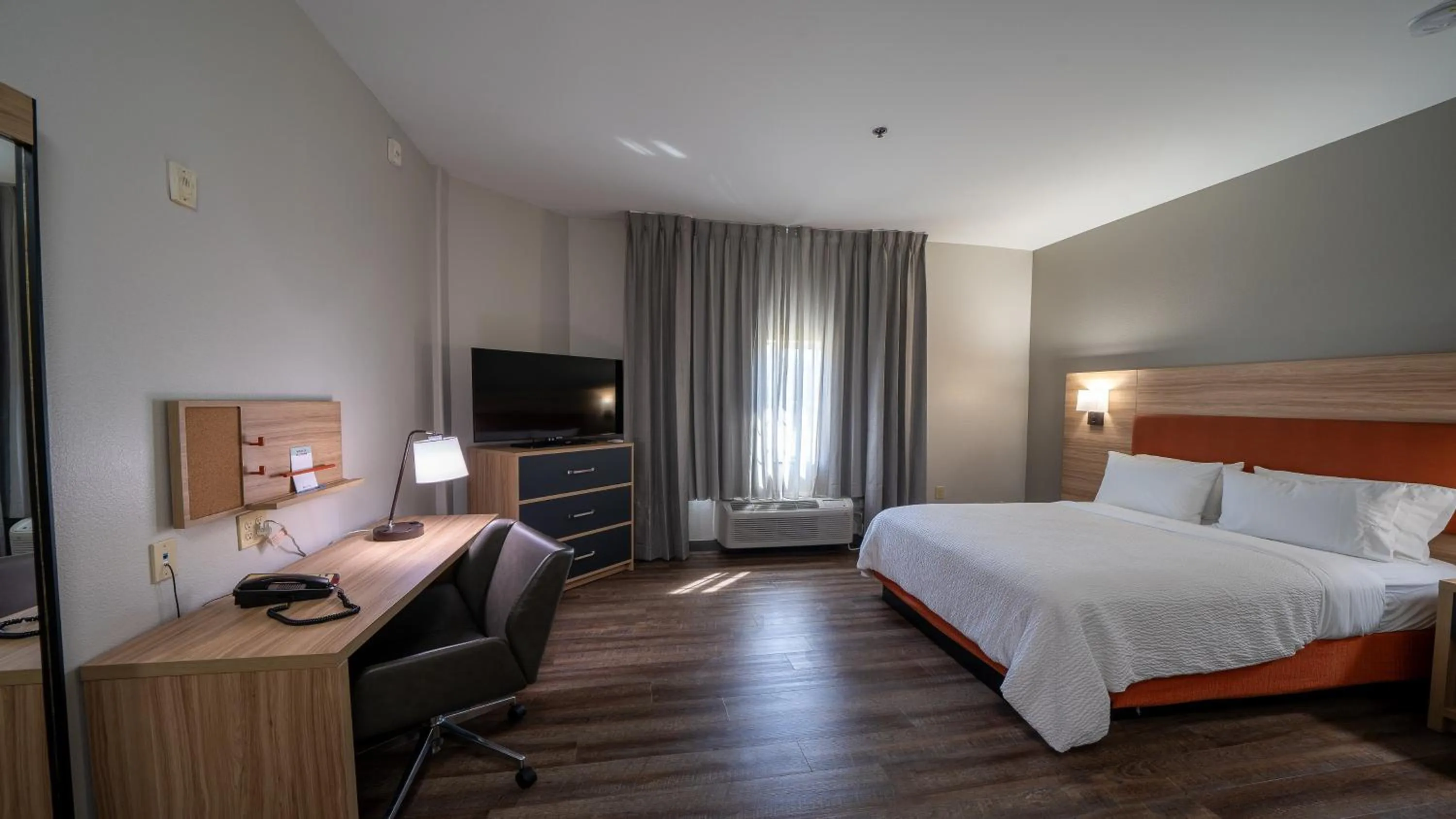 Studio Queen Suite in Candlewood Suites Baytown by IHG