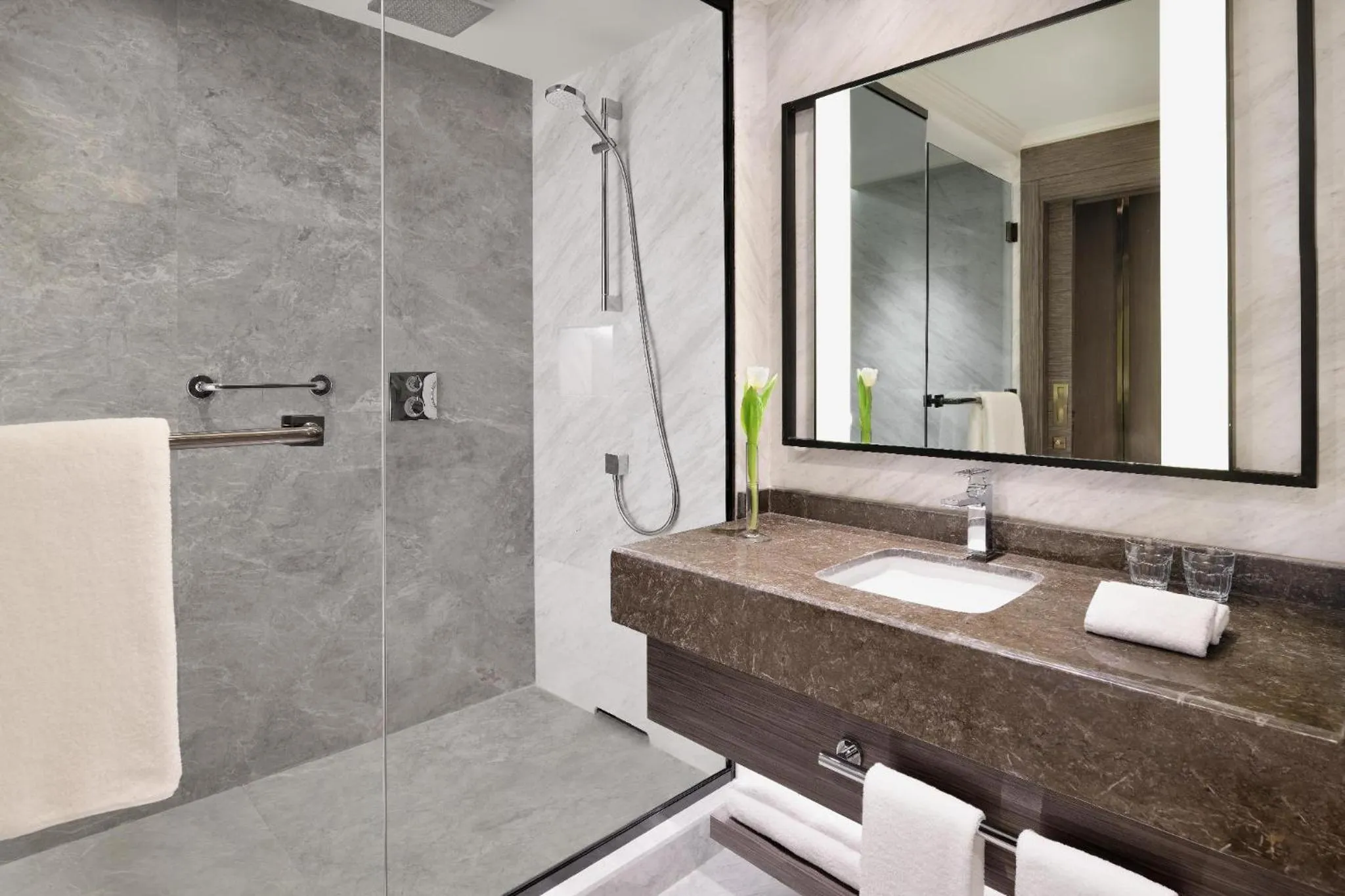 Premium Twin Room with Club Lounge Access in Al Ahsa InterContinental by IHG